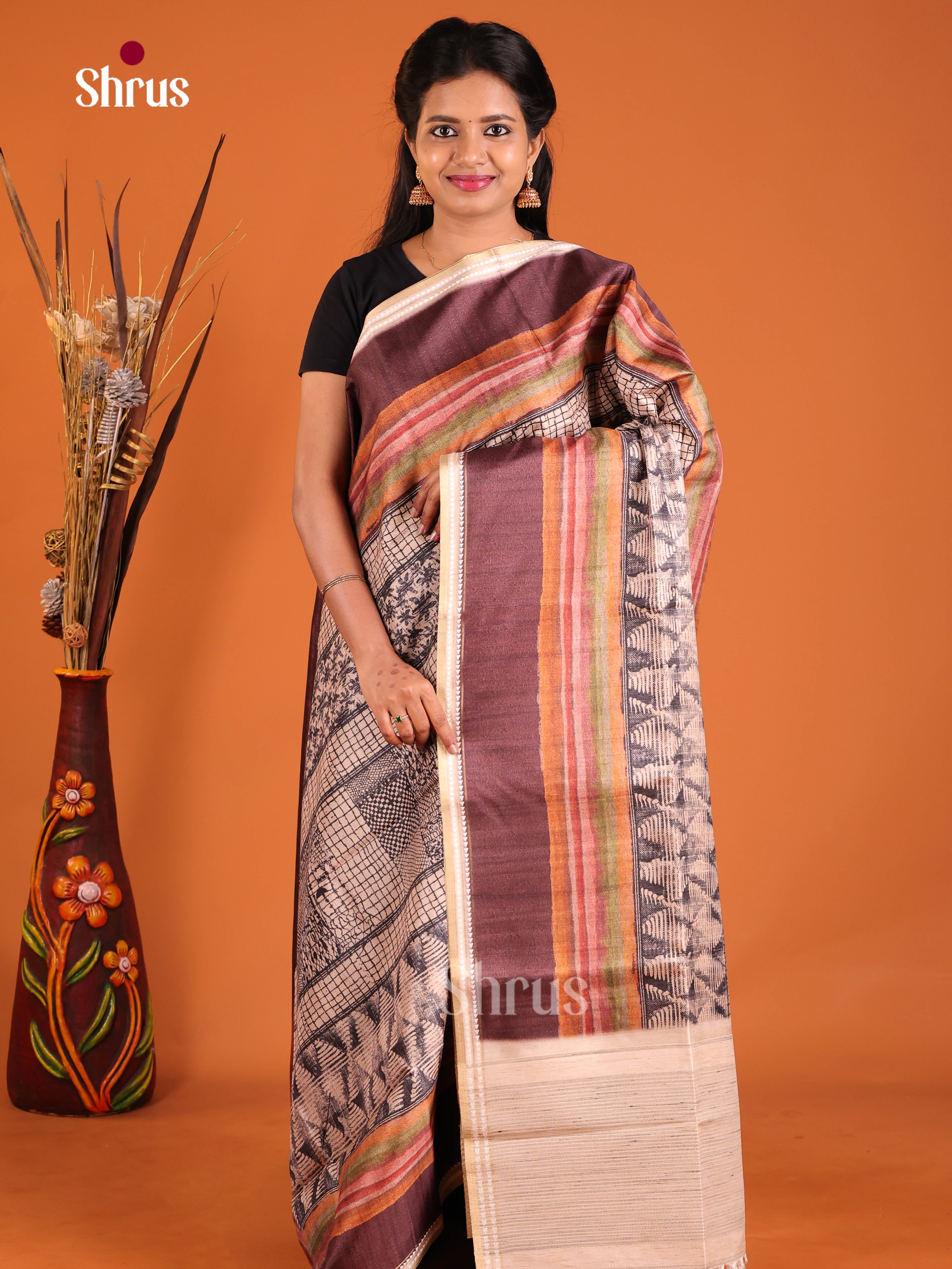 DHS28348 - Semi matka Saree