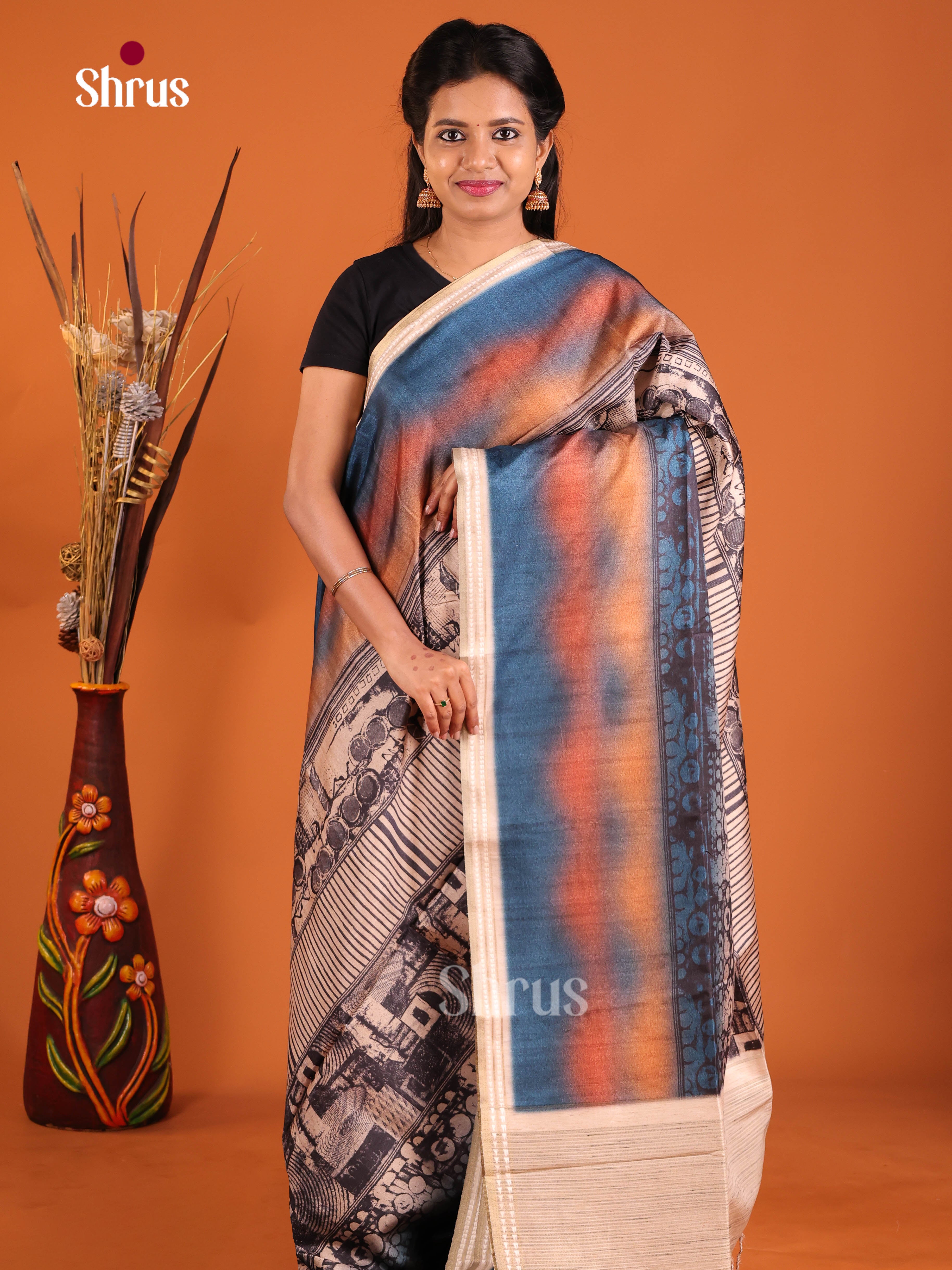 DHS28351 - Semi matka Saree