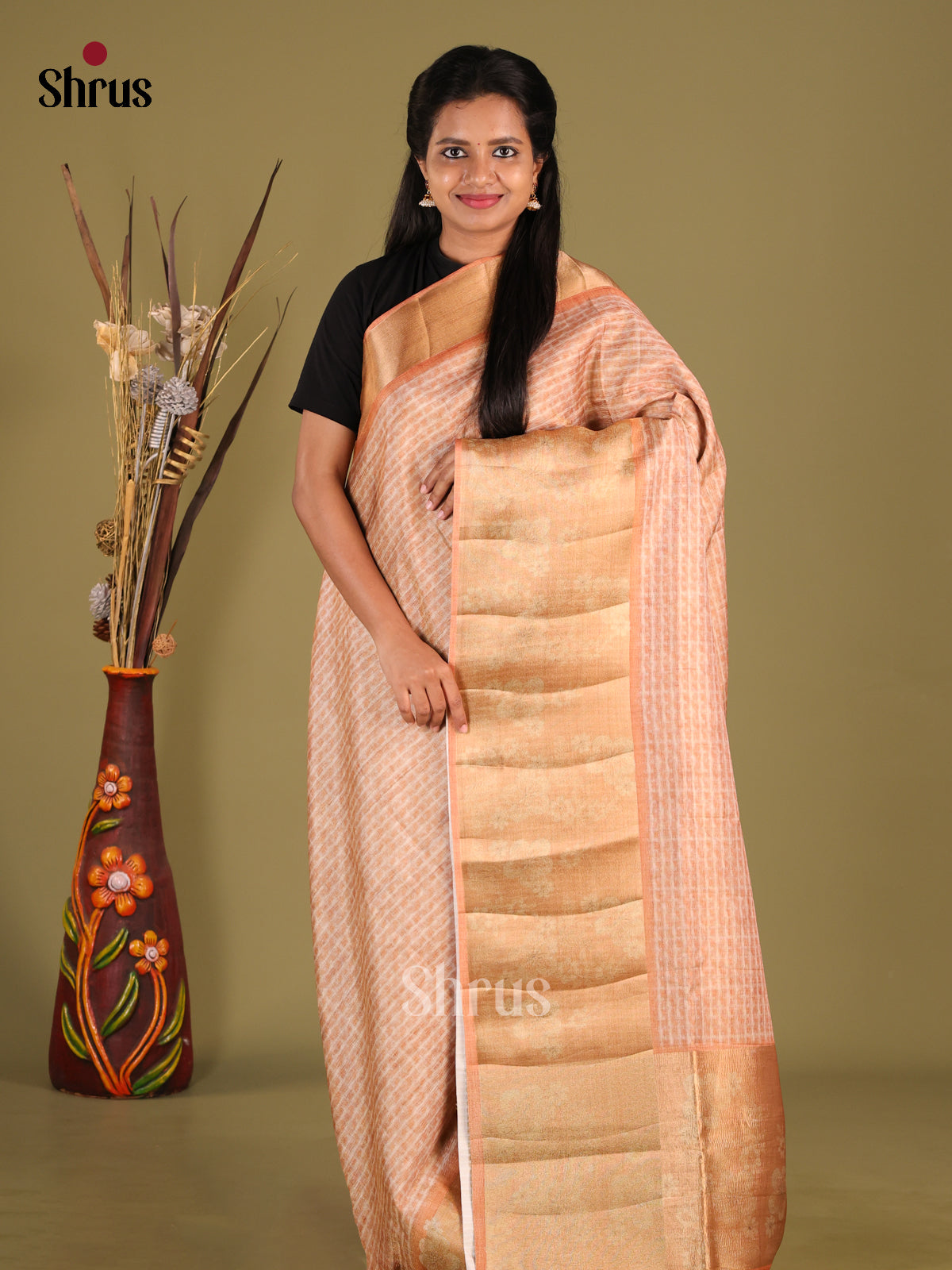 DHS28428 - Semi matka Saree