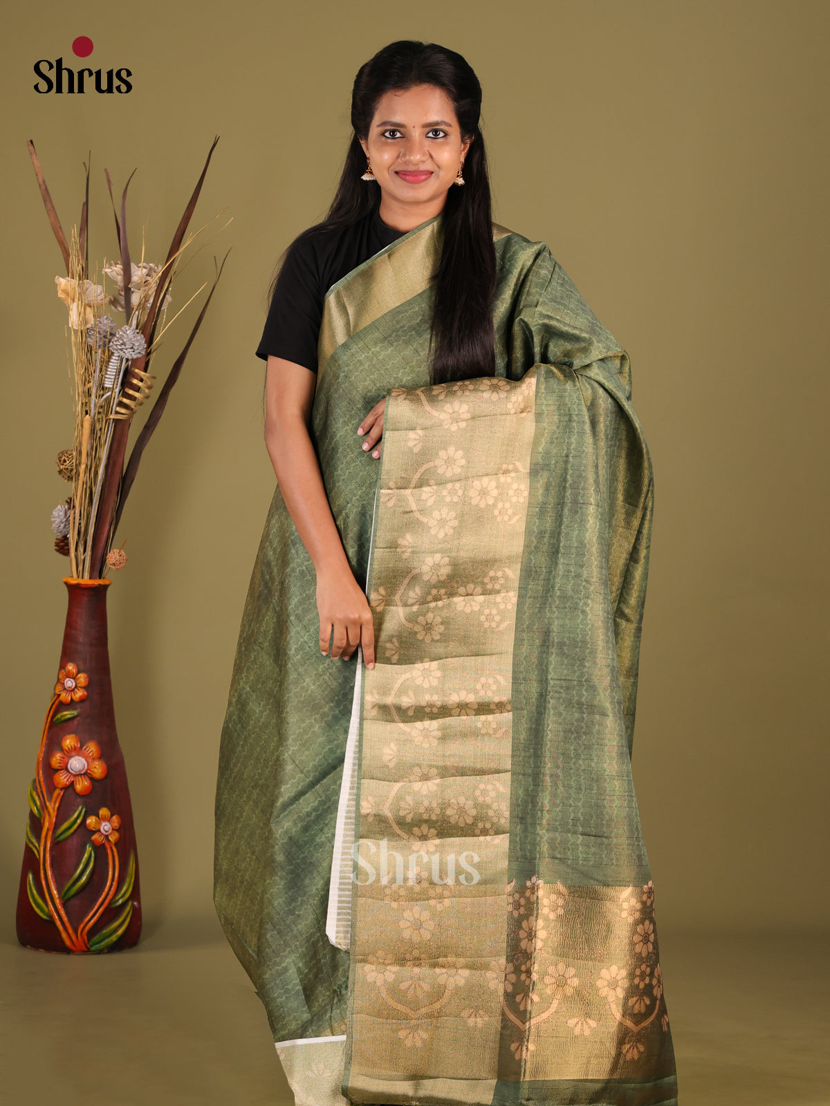 DHS28468 - Semi matka Saree