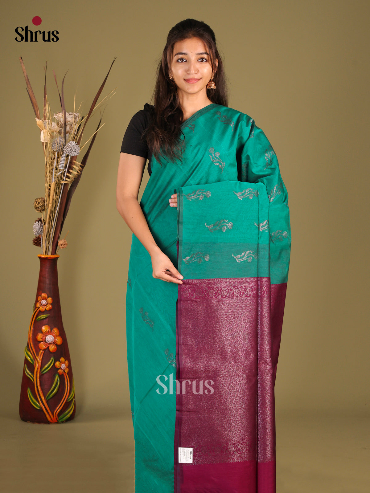 Green & Maroon- Semi Silkcotton Saree - Shop on Shrus.com