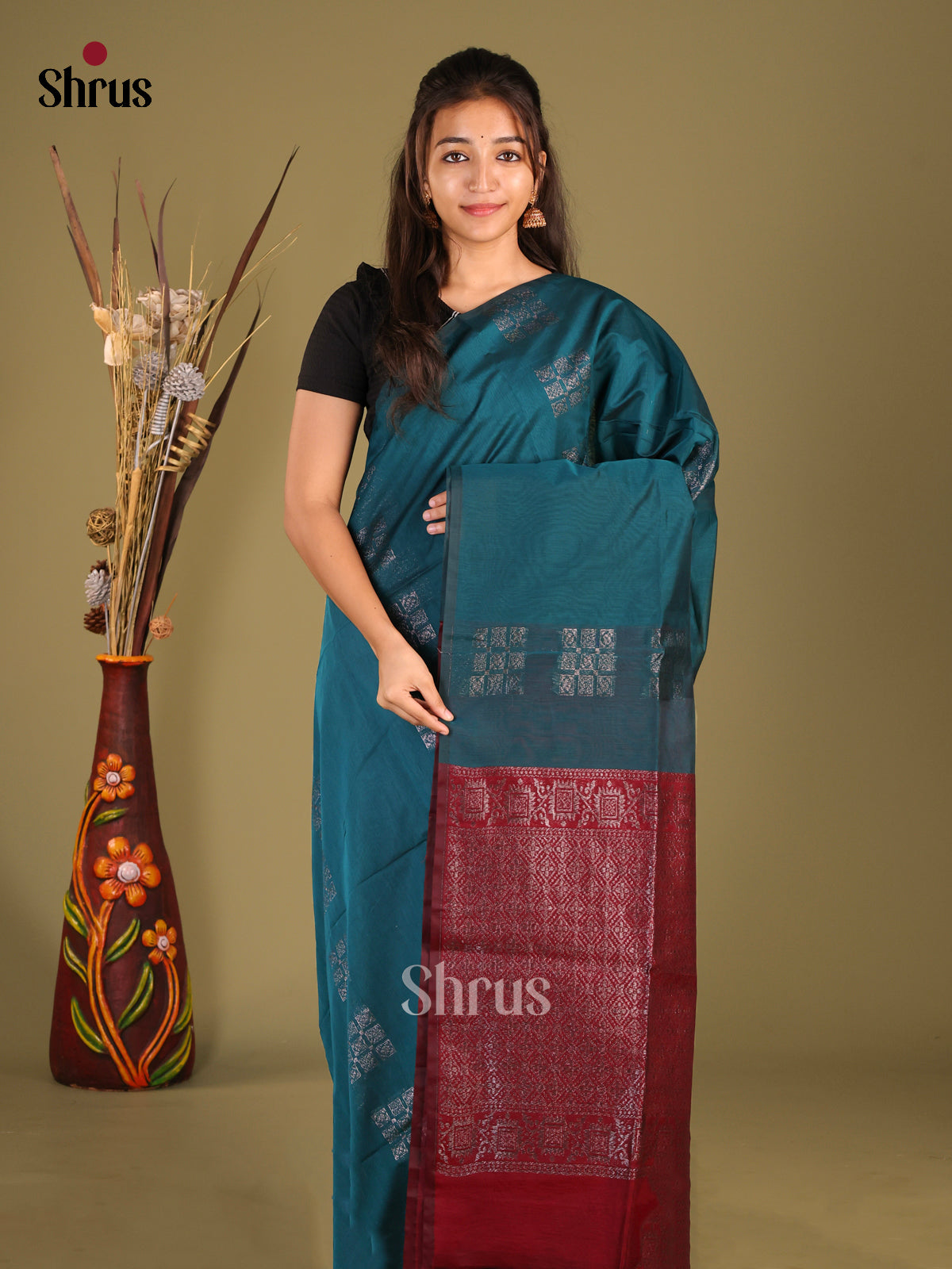Peacock Blue & Maroon - Semi Silkcotton Saree - Shop on Shrus.com