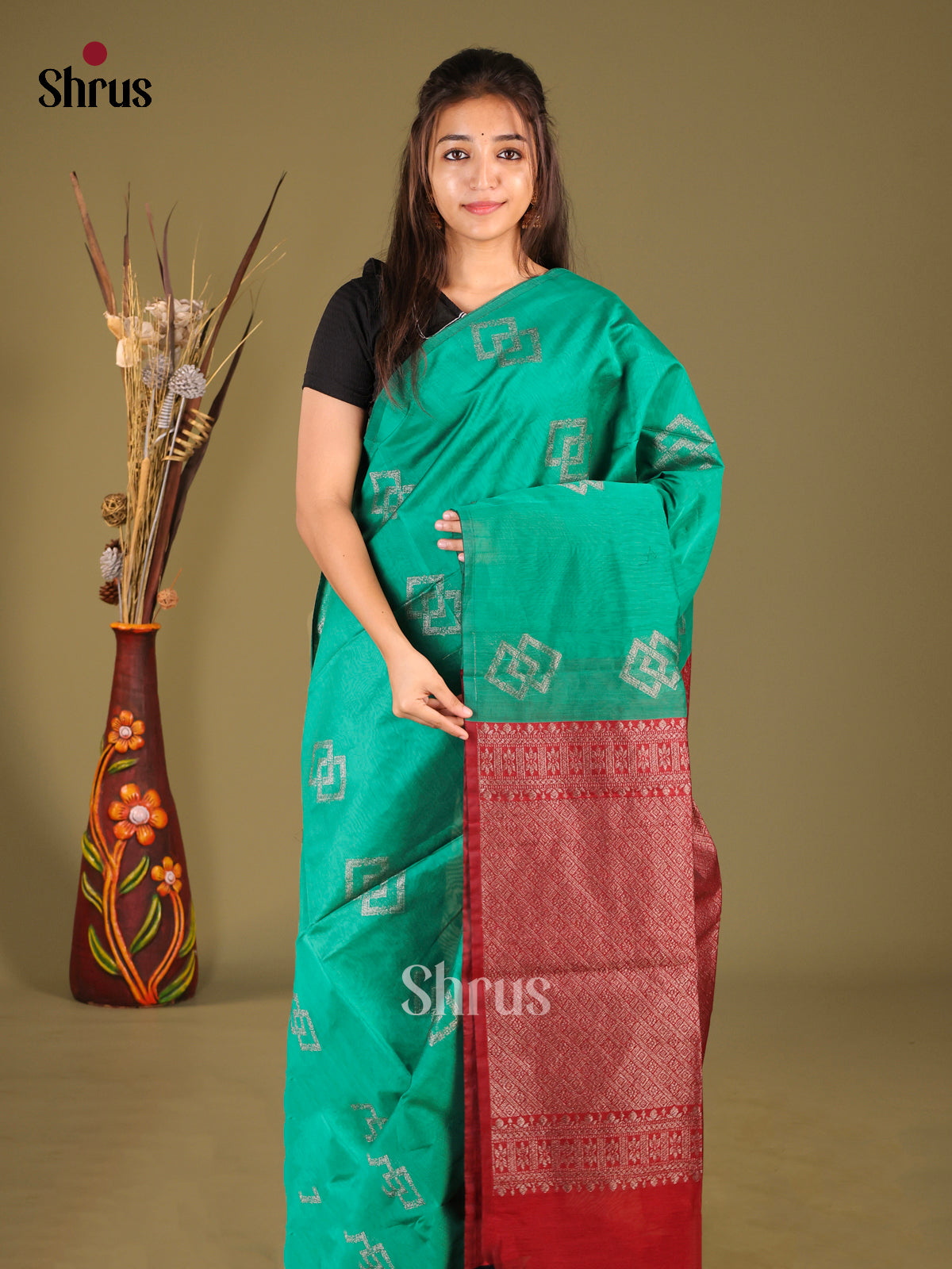 Green & Red - Semi Silkcotton Saree - Shop on Shrus.com