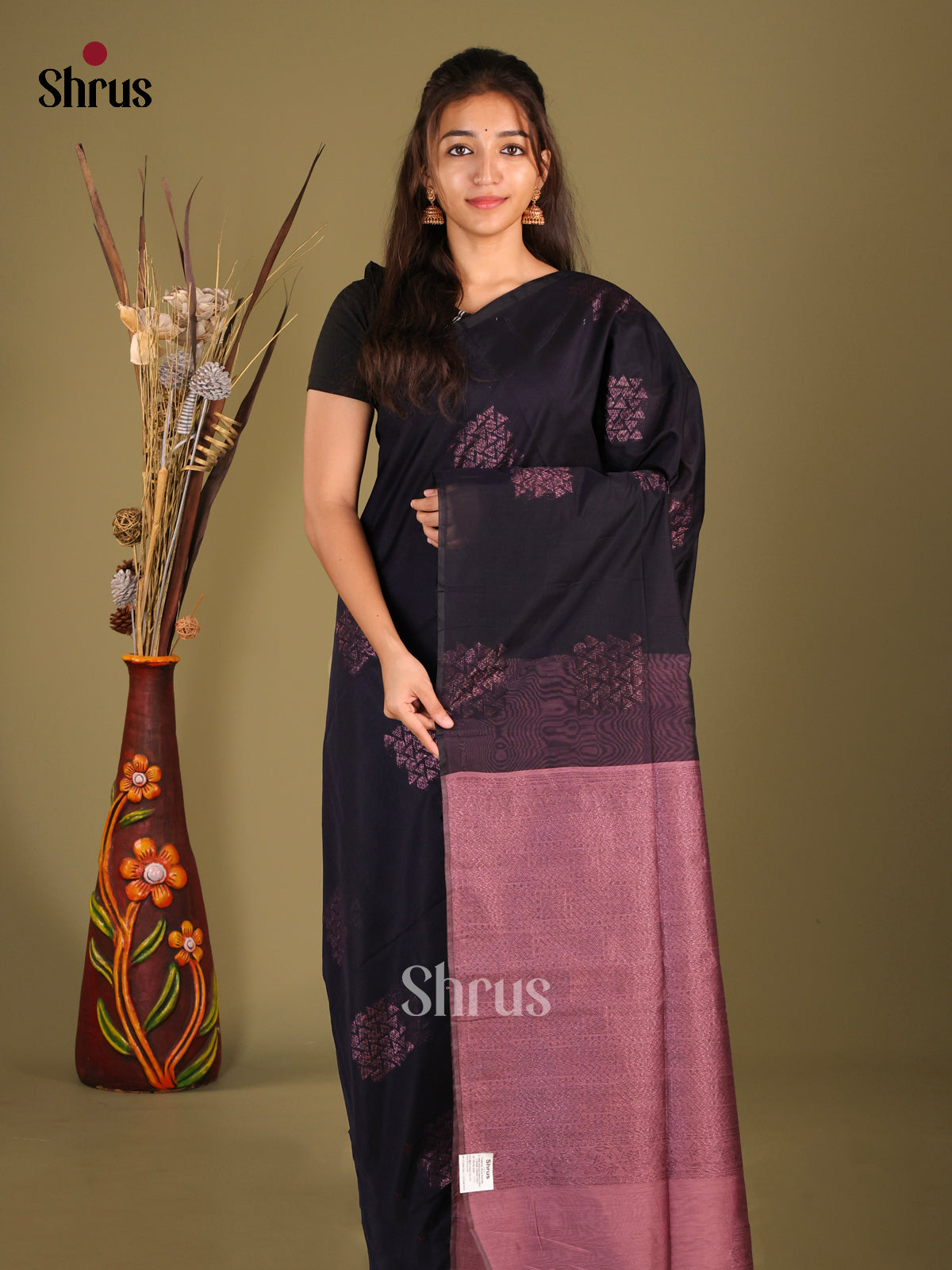 DHS29253 - Semi Silkcotton Saree - Shop on Shrus.com
