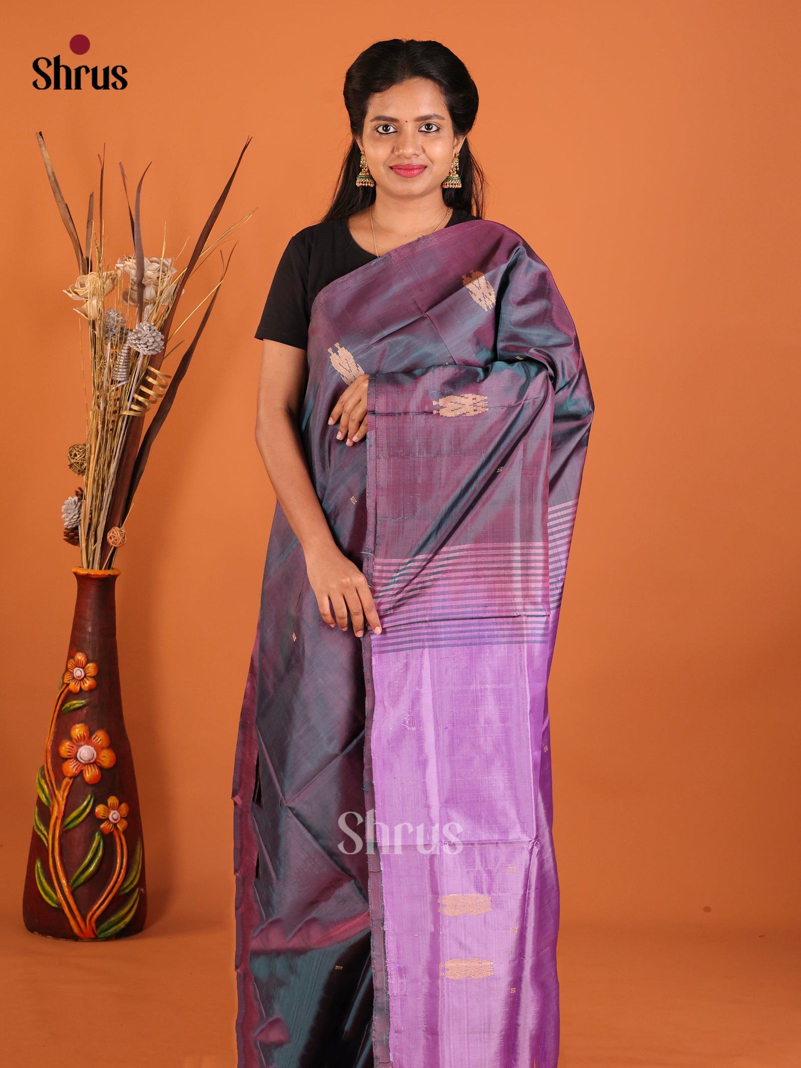 DHS29472 - Banana Pith without blouse Saree - Shop on Shrus.com