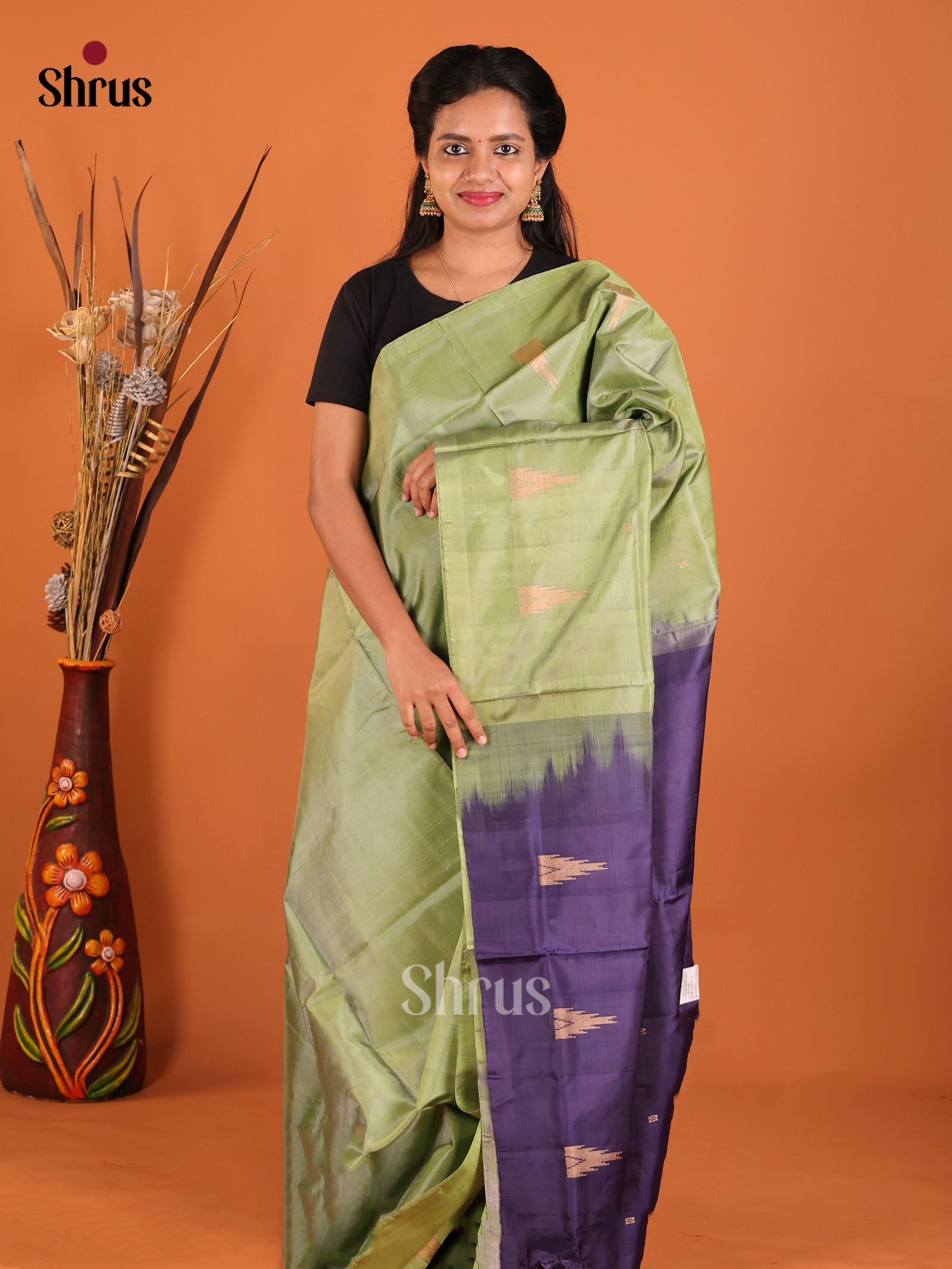 DHS29483 - Banana Pith without blouse Saree - Shop on Shrus.com