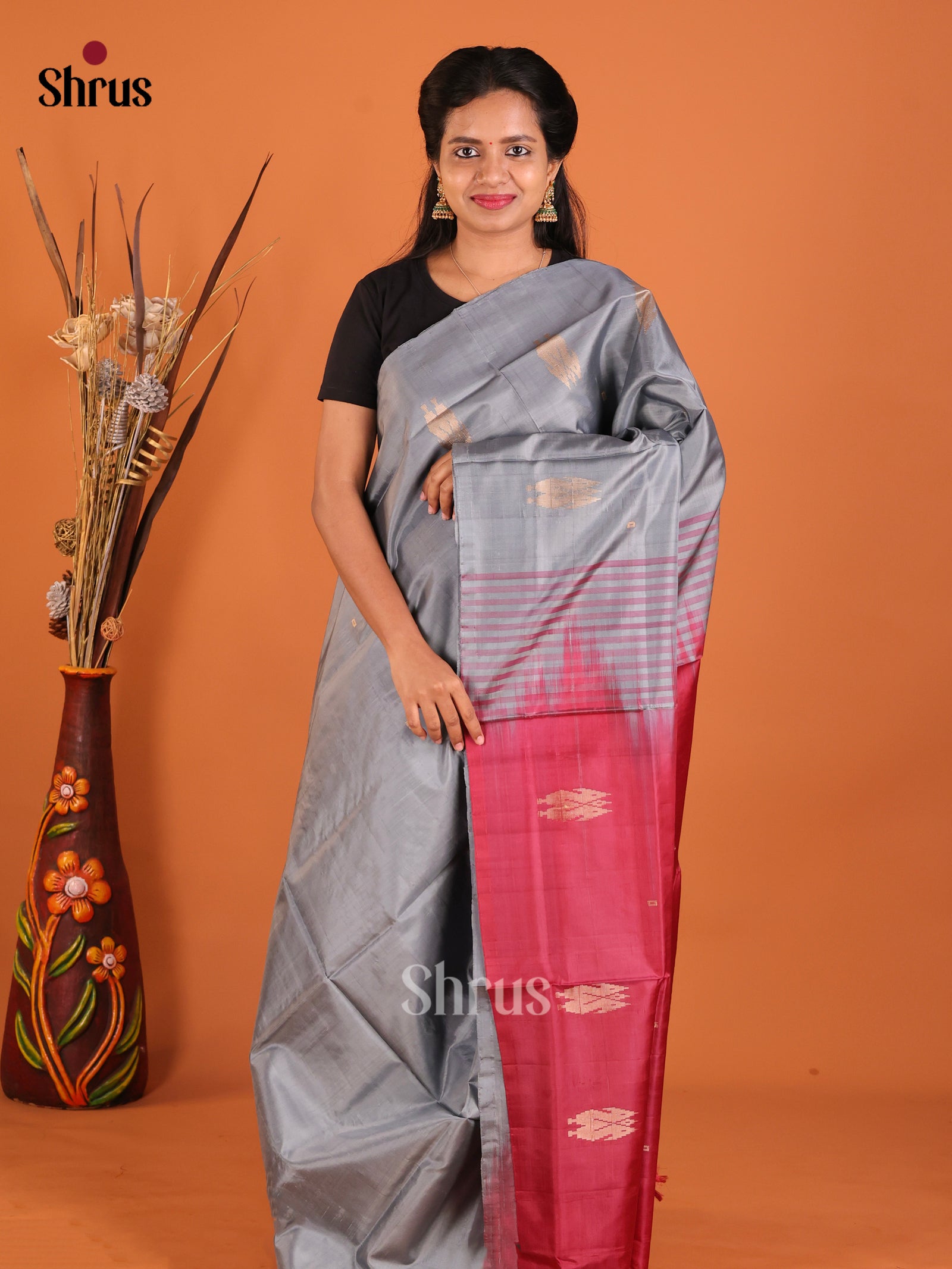 DHS29489 - Banana Pith without blouse Saree - Shop on Shrus.com