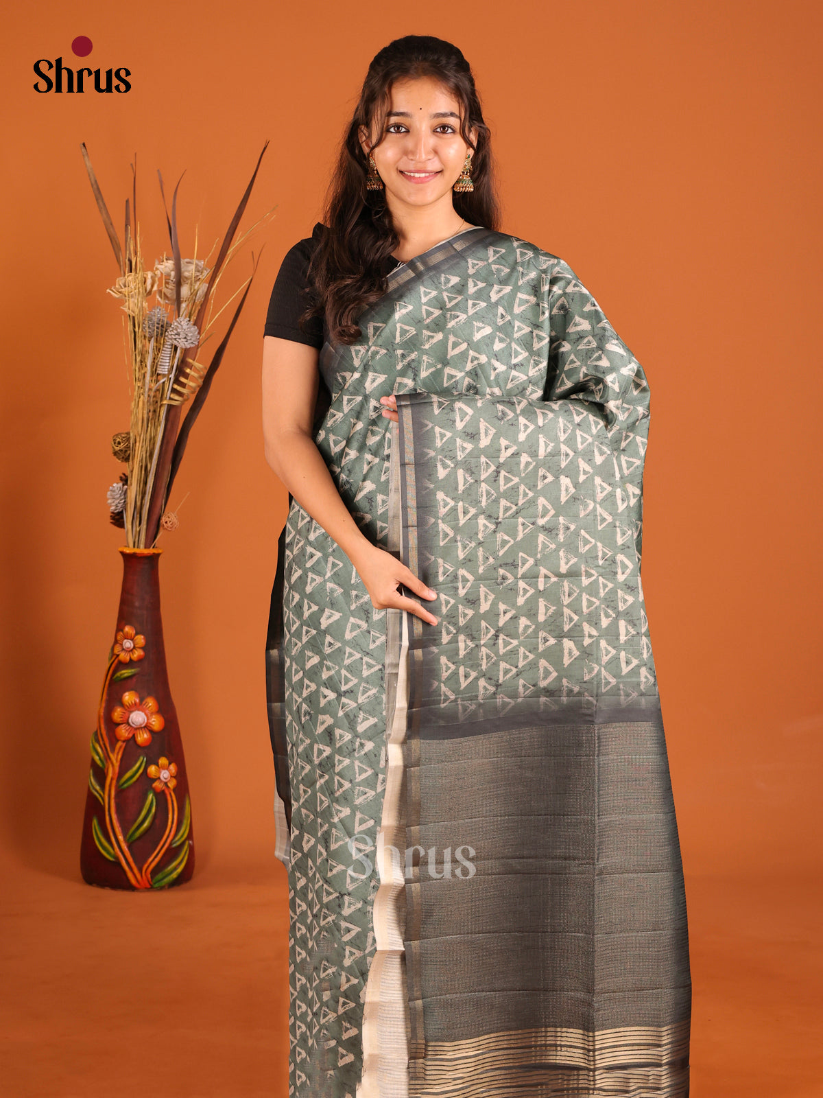 DHS30112 - Semi matka Saree