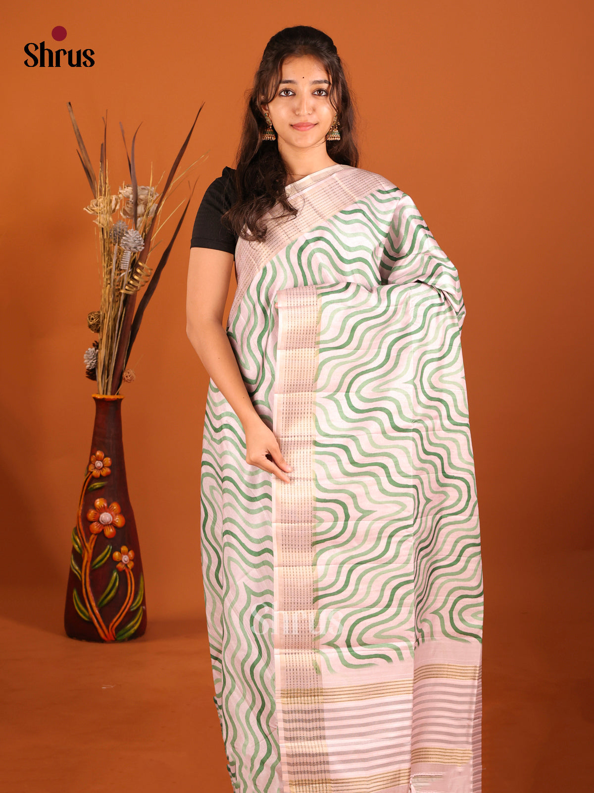 DHS30145 - Semi matka Saree