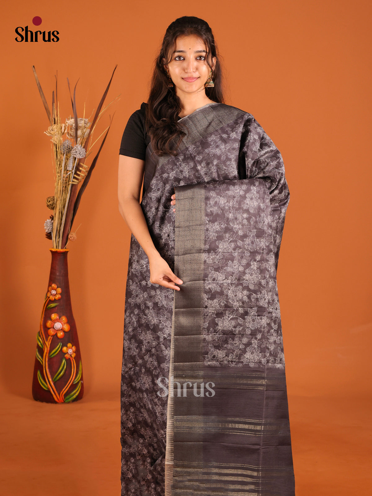 DHS30165 - Semi matka Saree