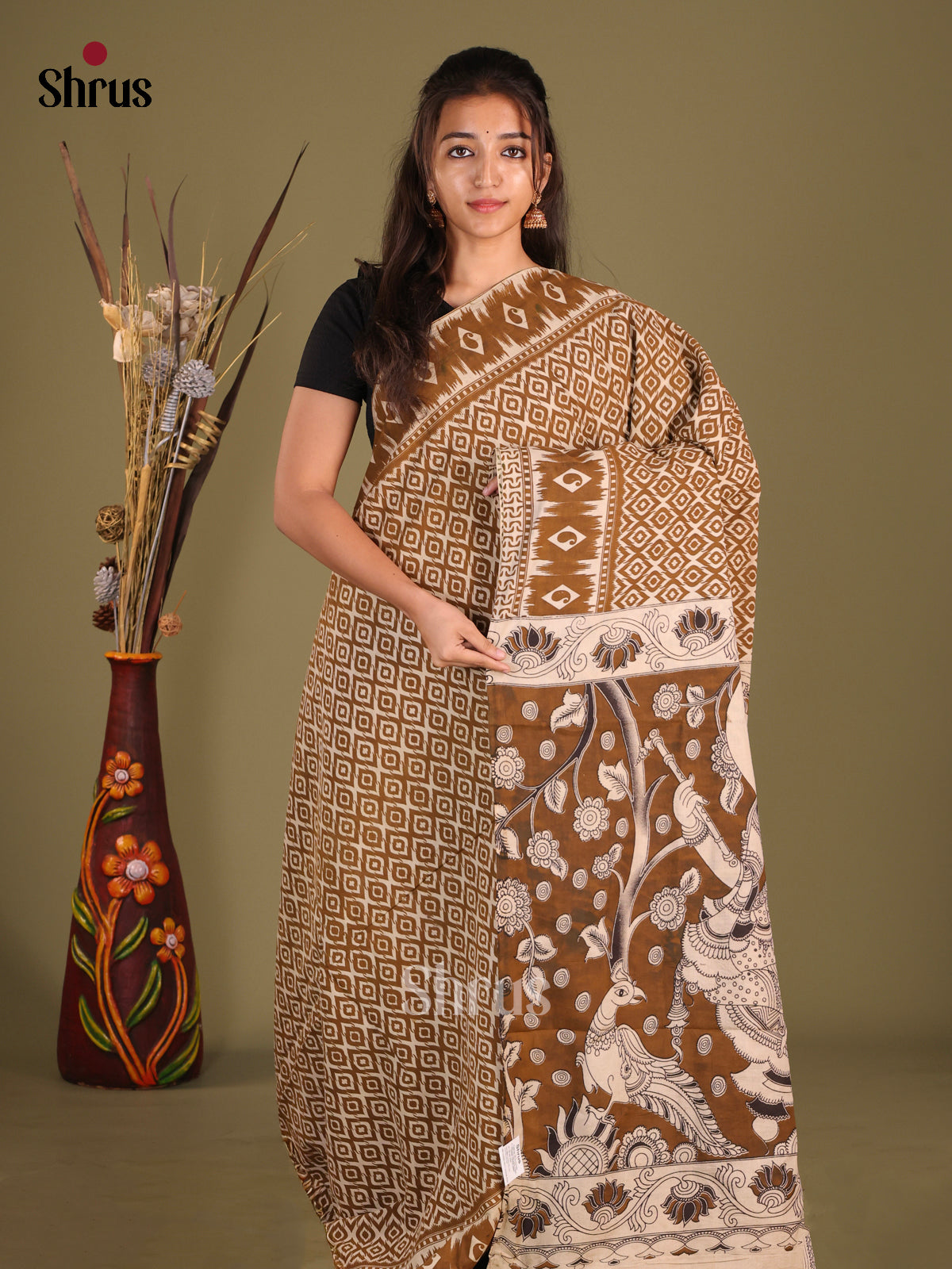 Cream & Mehandi - kalamkari-cotton Saree