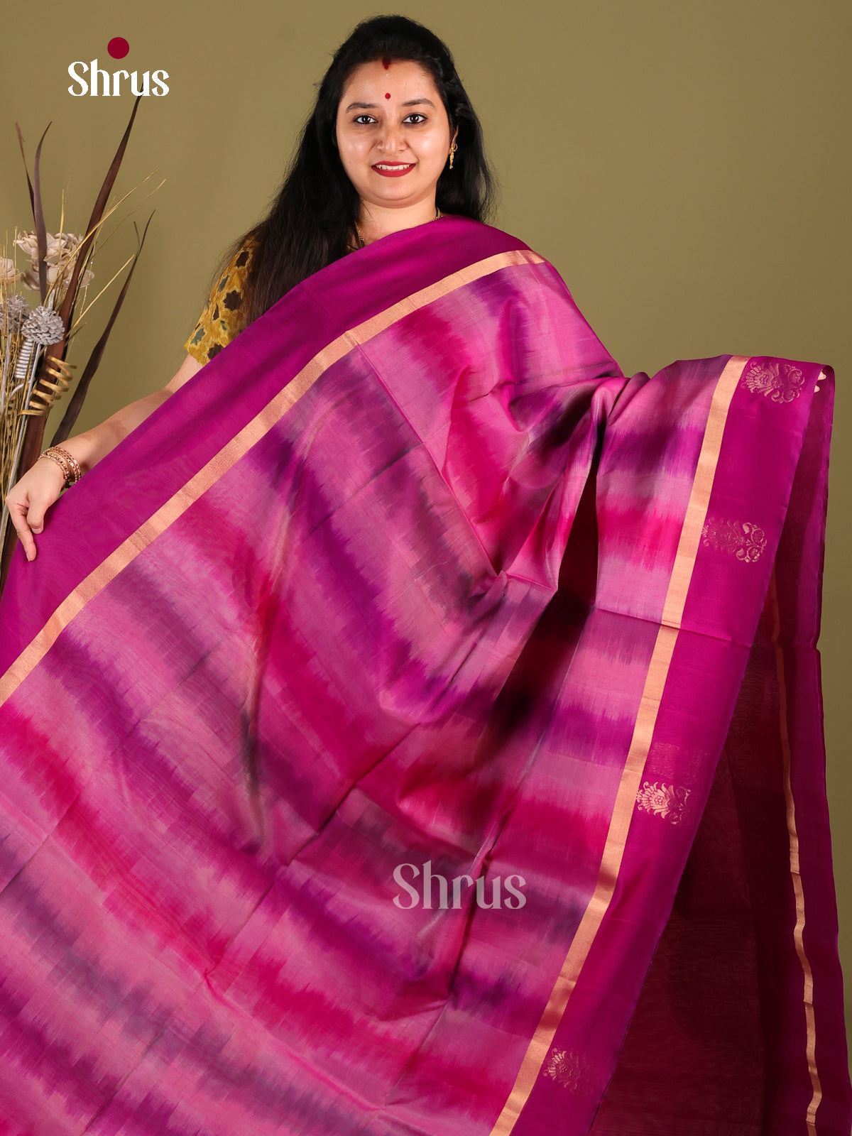 Chic Pink Silk Cotton Saree With Stripes Pattern & Purple Brocade PAllu 1