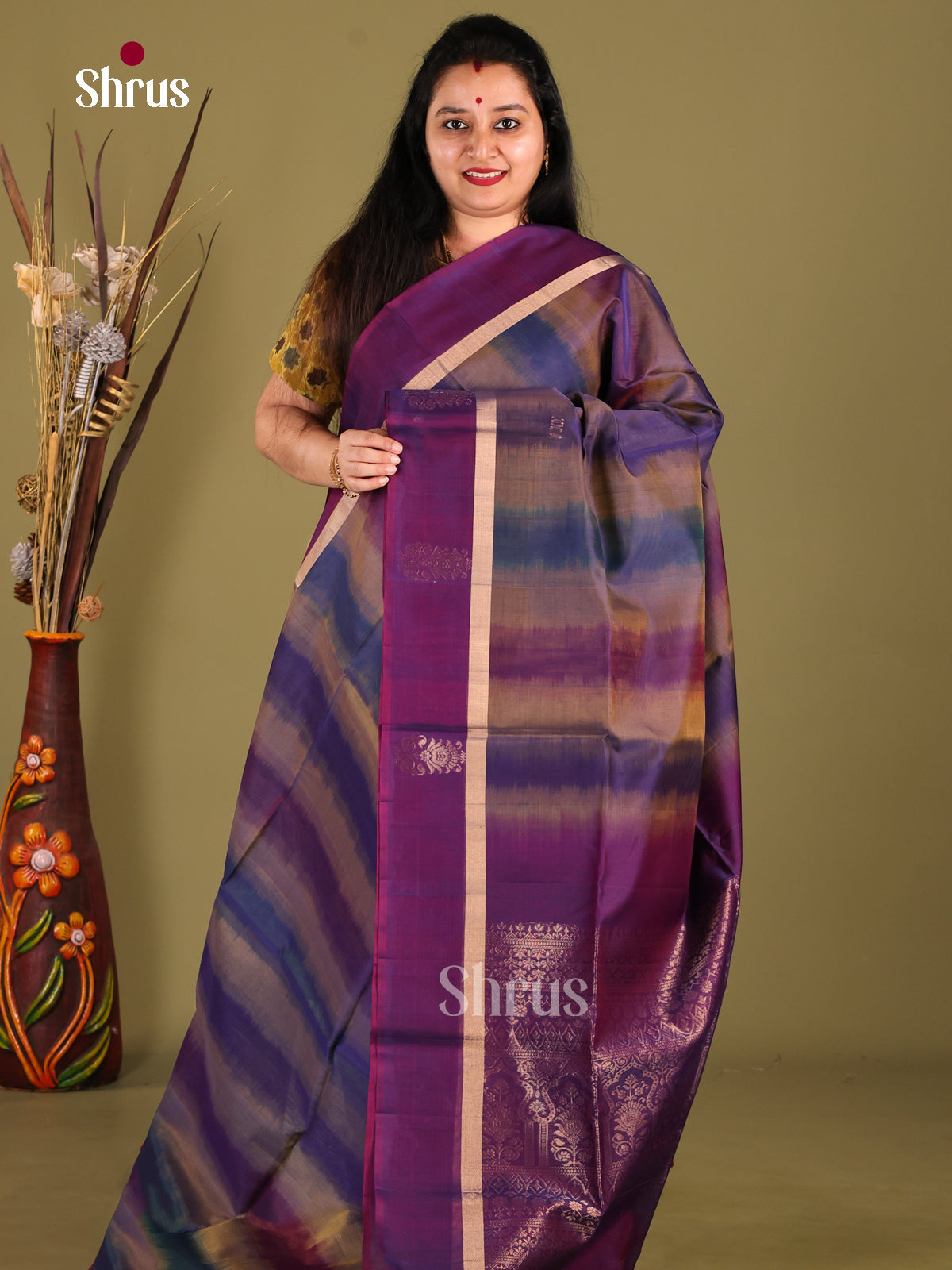 DHS30336 - Silk Cotton Saree - Shop on Shrus.com