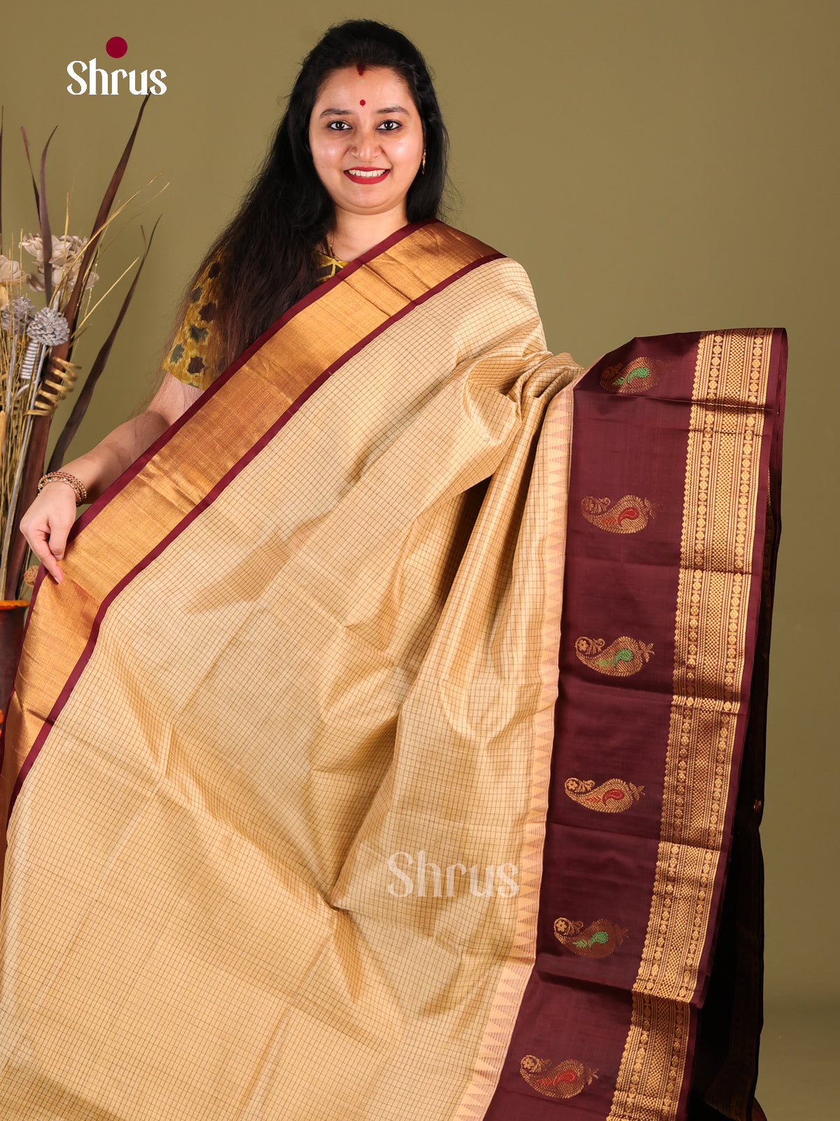 Chic Cream Silk Cotton Saree With Zari Checks & Brown Korvai Zari Border