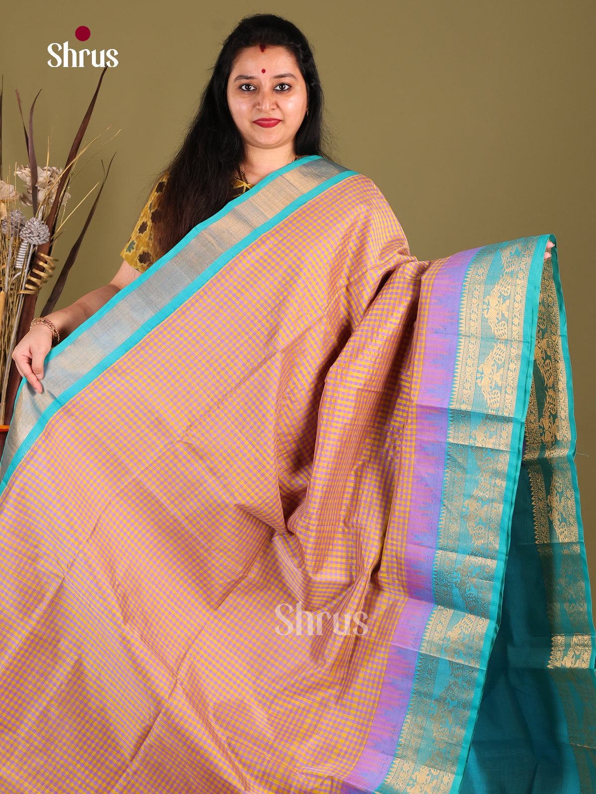 Timeless Dusty Brown Silk Cotton Saree With Checks & Teal Korvai Zari Border - Shop on Shrus.com