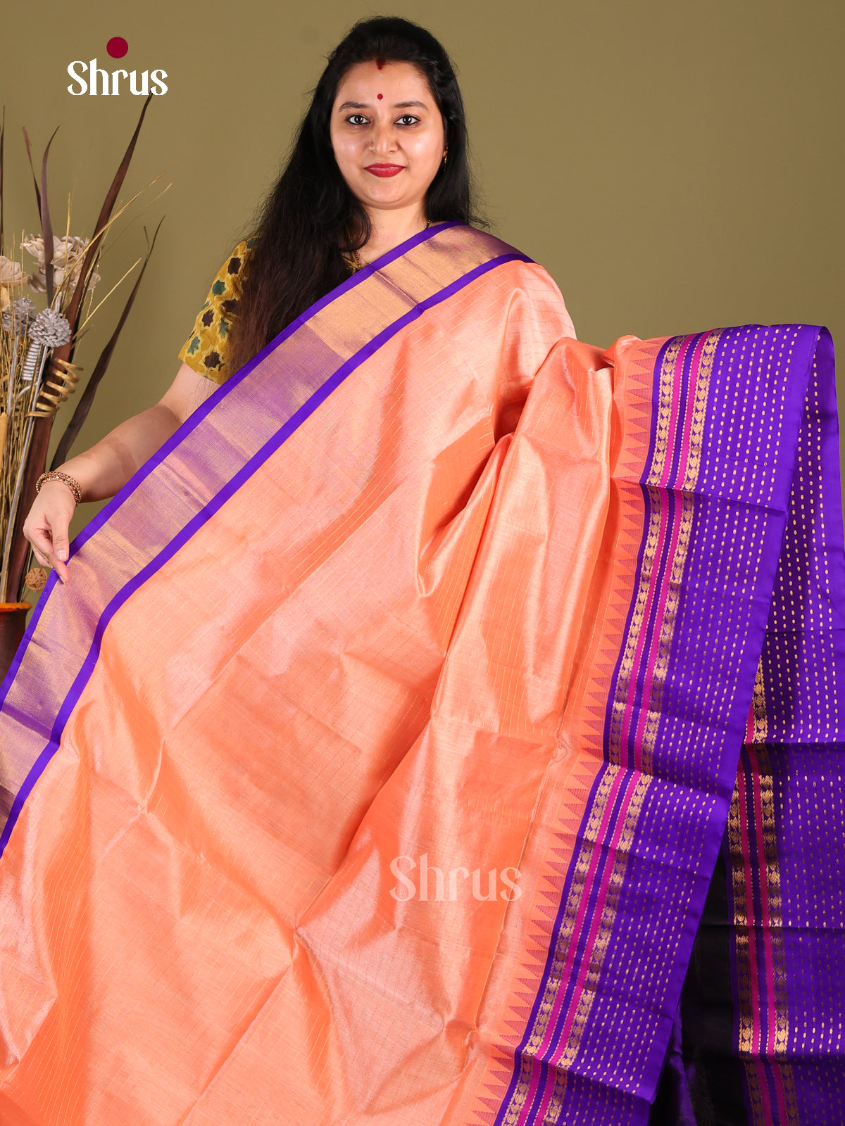 Dazzling Peach Silk Cotton Saree With Zari Checks & Blue Korvai Zari Border 1