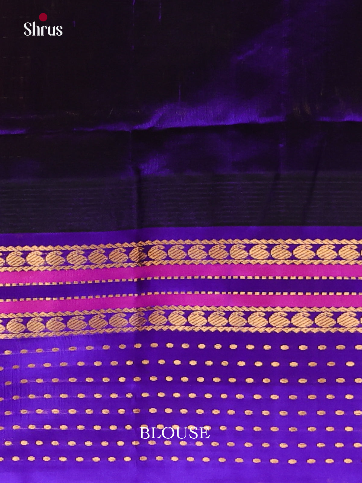 Dazzling Peach Silk Cotton Saree With Zari Checks & Blue Korvai Zari Border 2