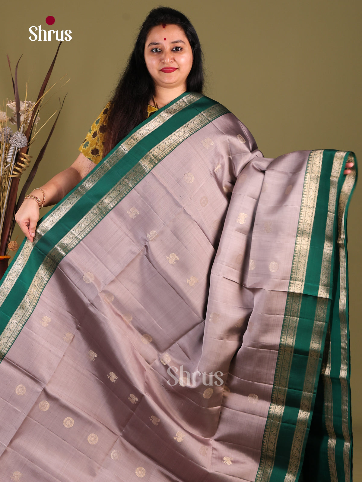 DIS01178 - Soft Silk (HR) Saree - Shop on Shrus.com