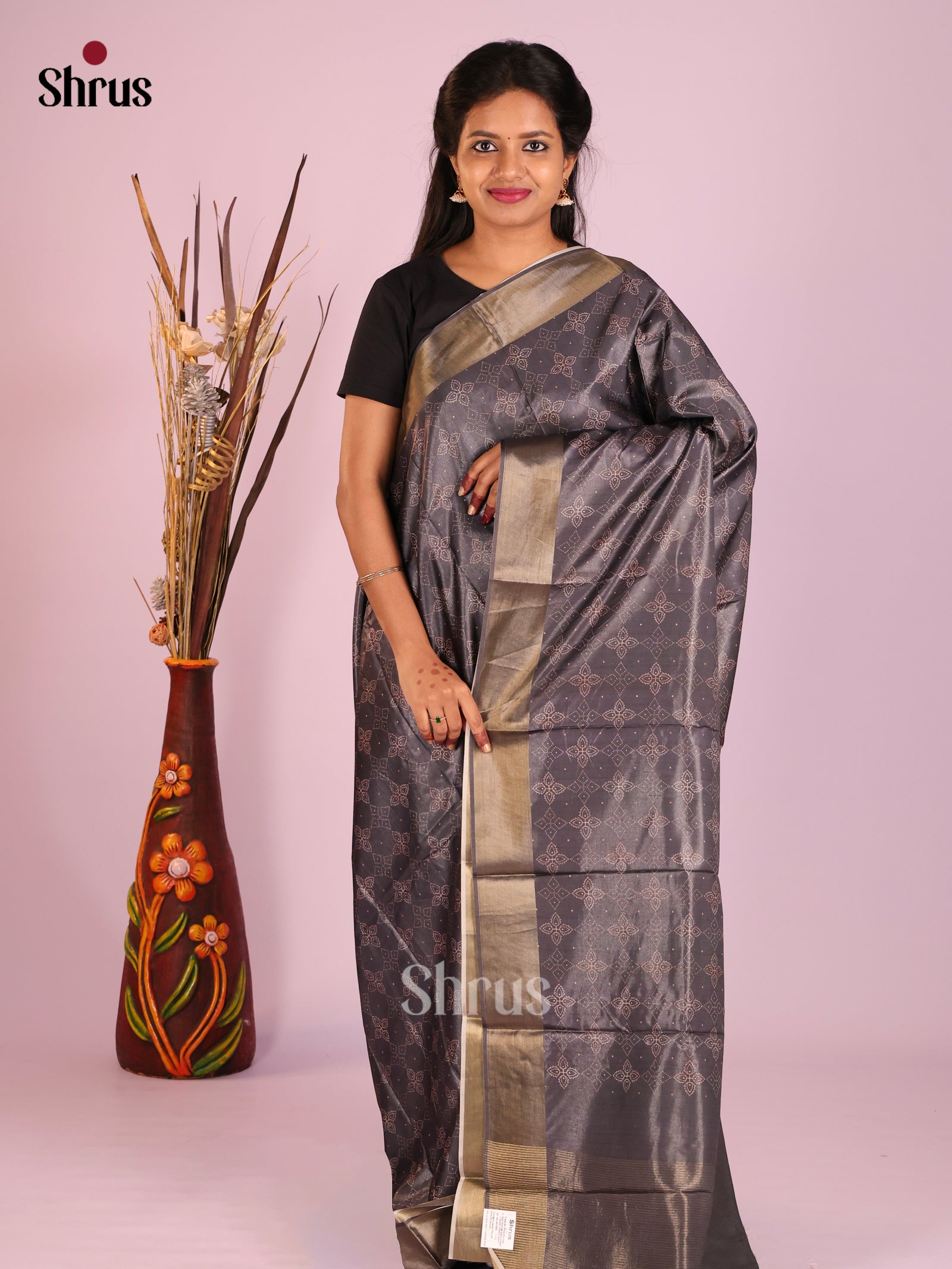 Elephant Black - Butter silk Saree