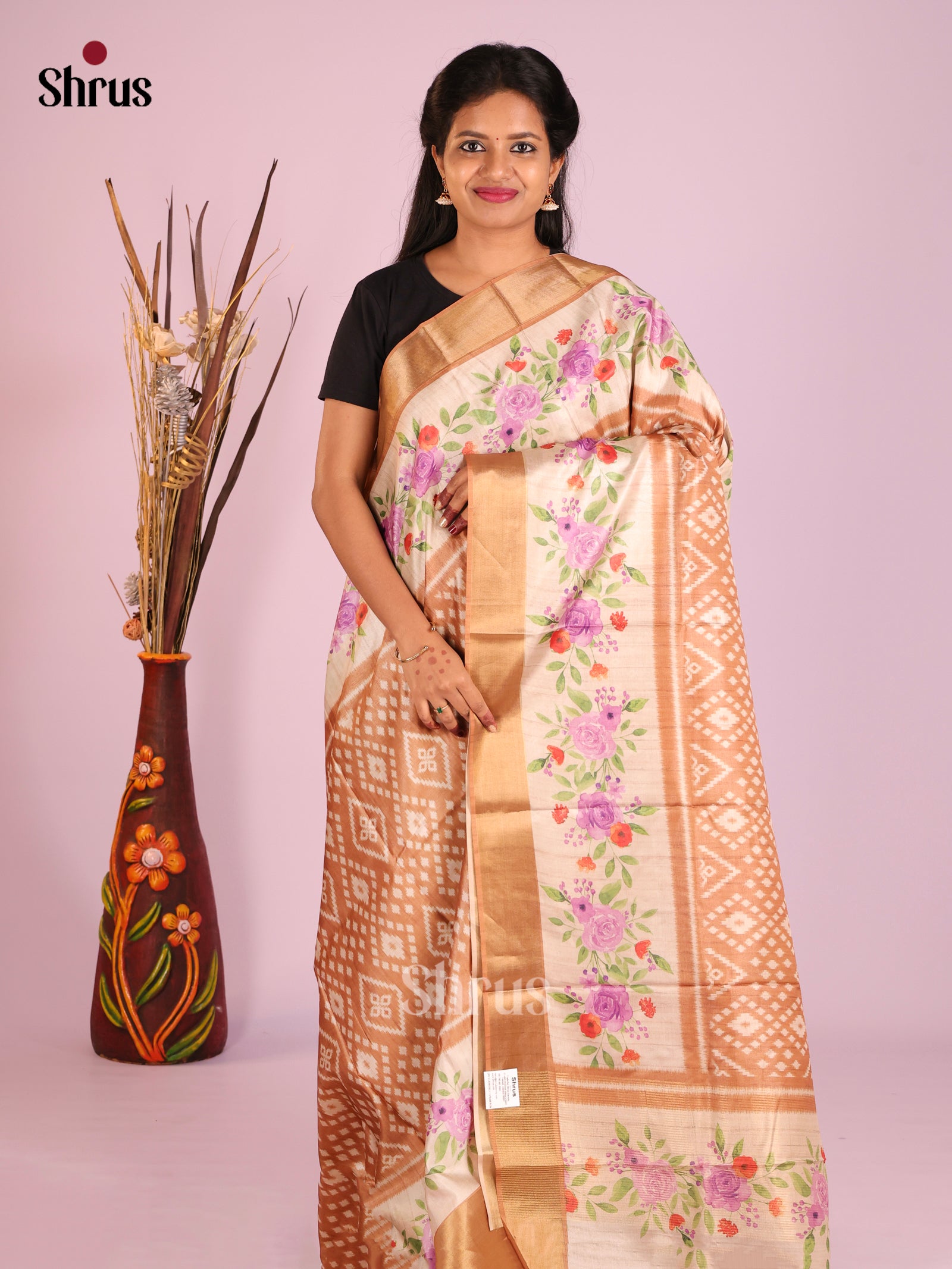 Peach & Cream- Butter silk Saree