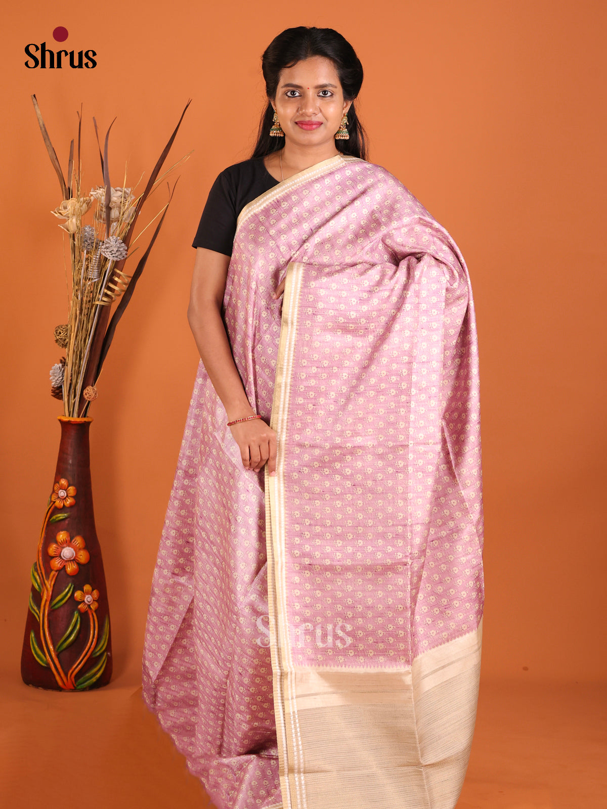 DIS02208 - Semi matka Saree