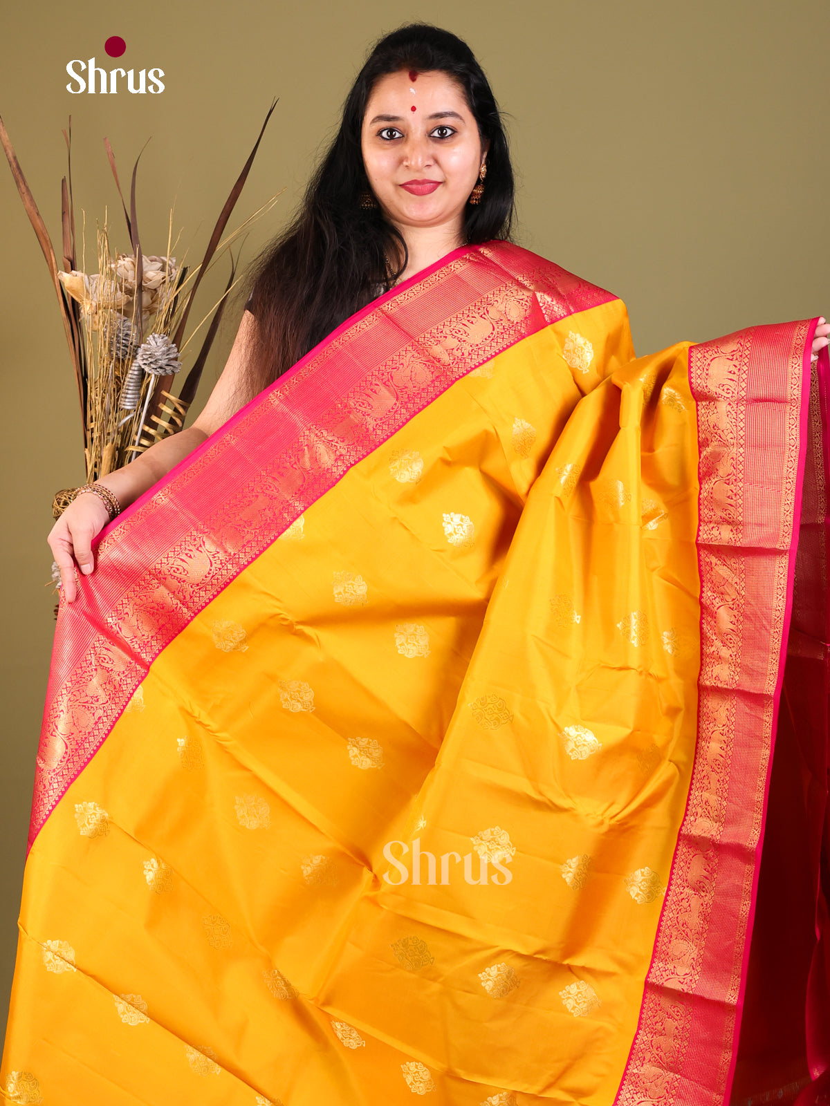 yellow red Kanchipuram Butta design Saree -1