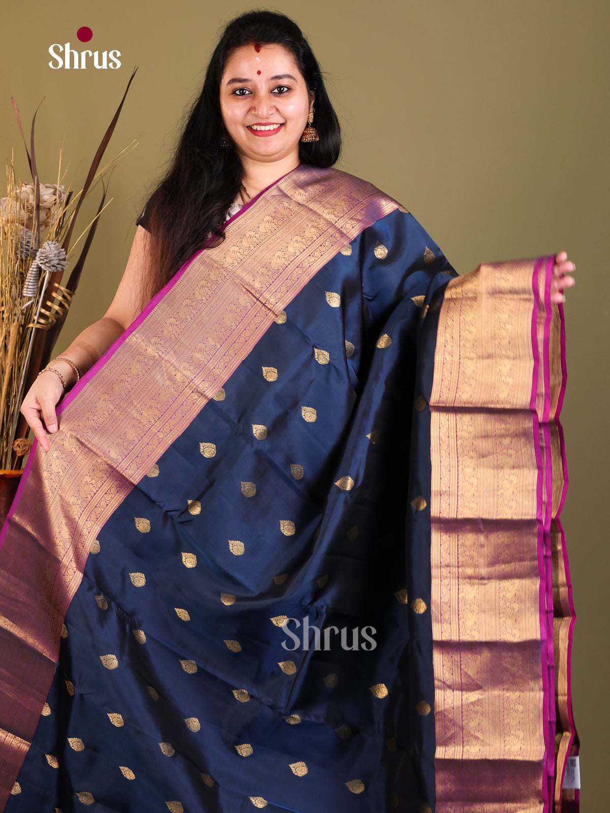 Blue & Majenta - Kanchipuram-halfpure Saree