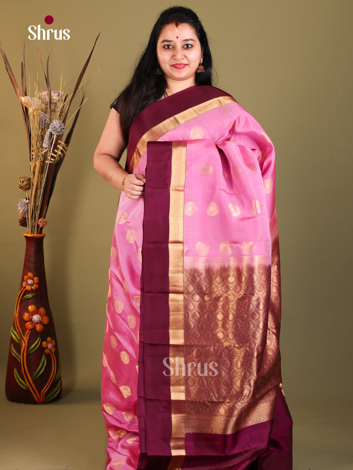 DIS05038 - Kanchipuram-halfpure Saree - Shop on Shrus.com