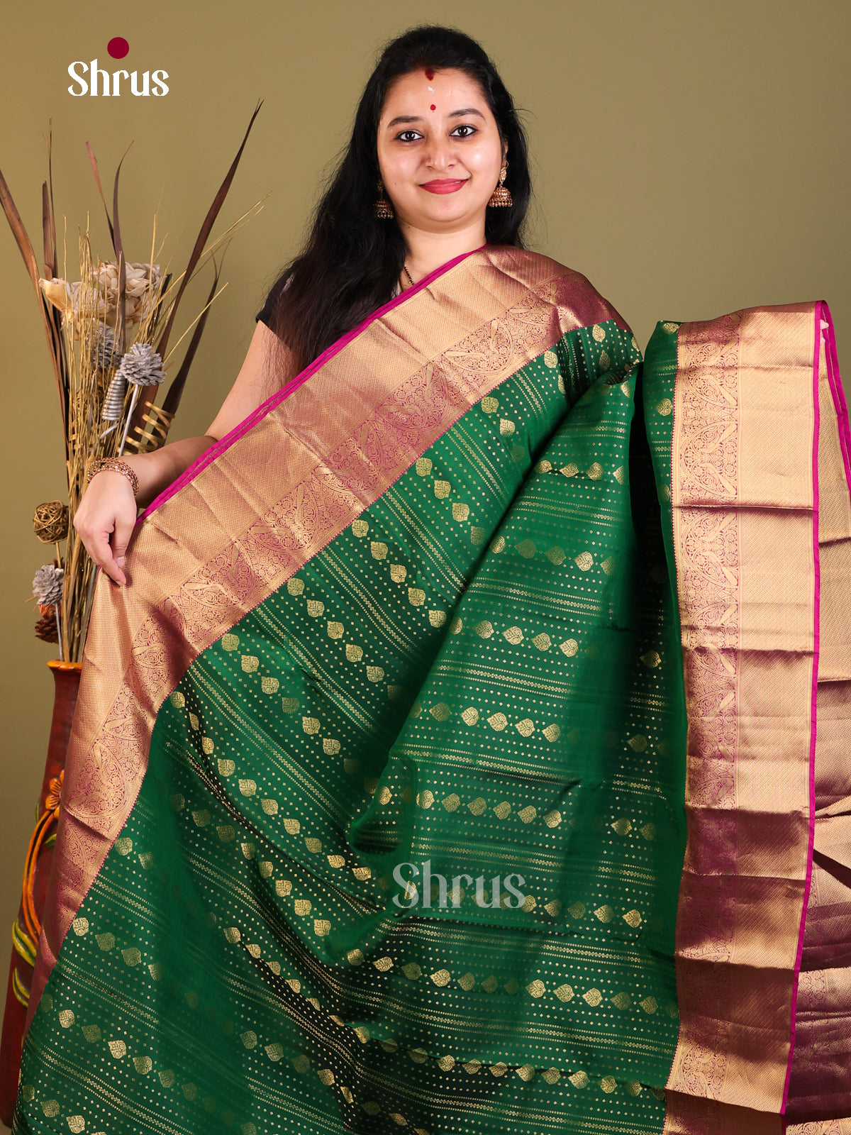 Green & Purple- Kanchipuram-halfpure Saree - Shop on Shrus.com