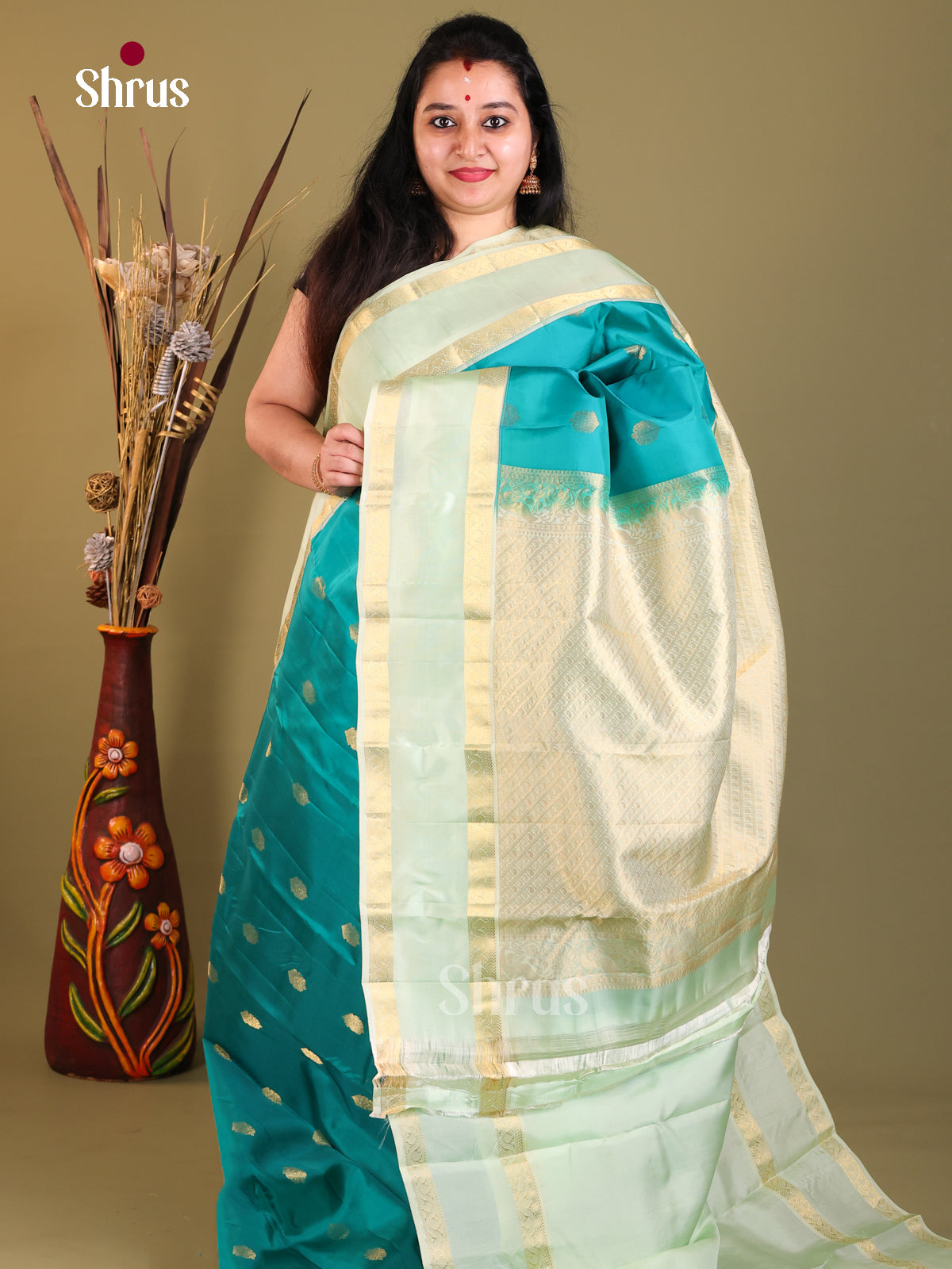 Rama Blue & Ice Blue- Kanchipuram-halfpure Saree