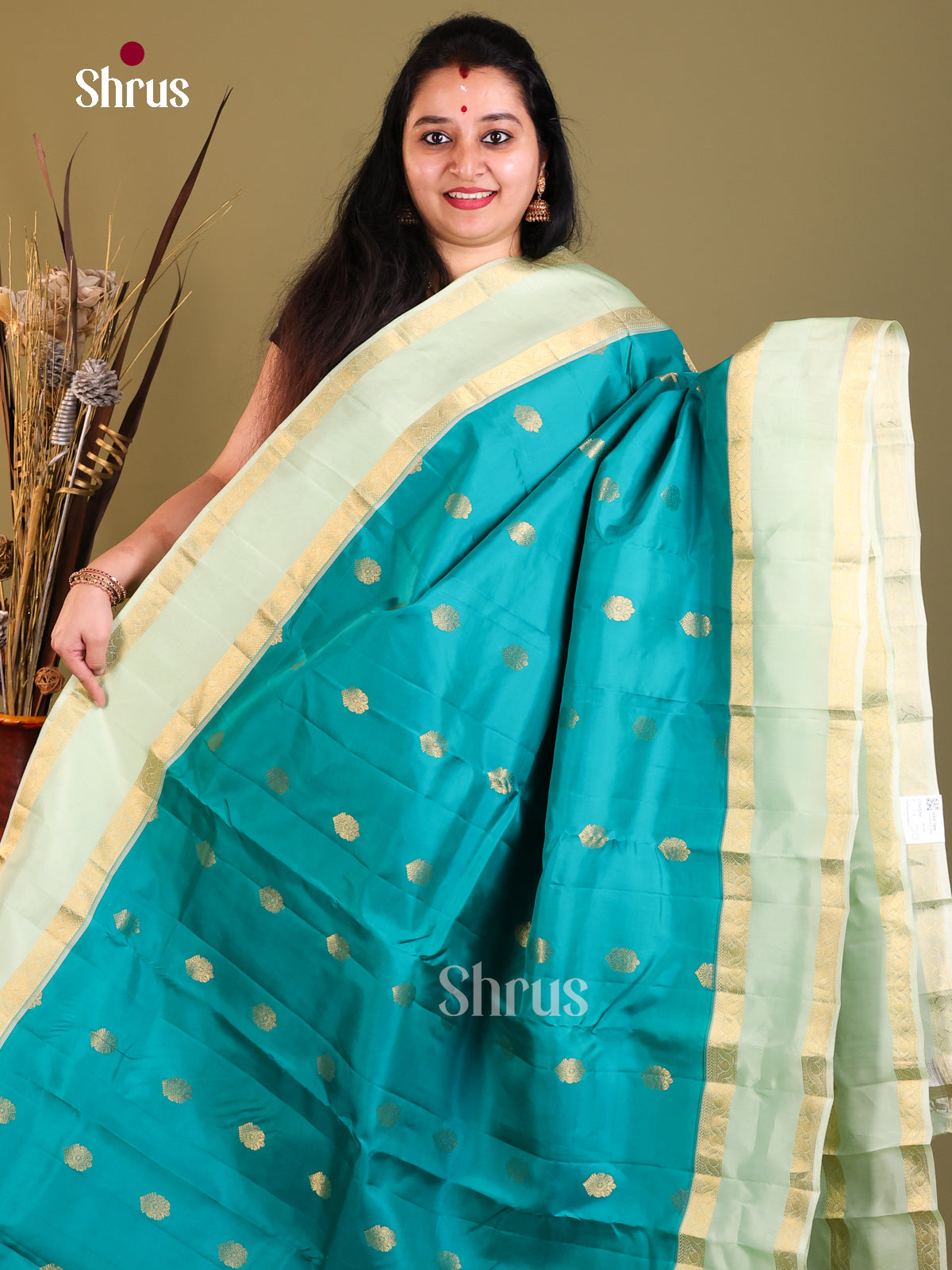 Rama Blue & Ice Blue- Kanchipuram-halfpure Saree