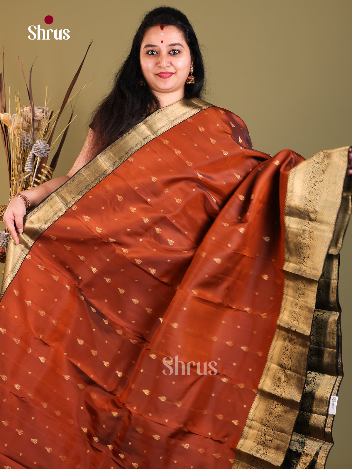 Rust Kanchipuram-halfpure Saree with rich contrast tradional zari border - Shop on Shrus.com