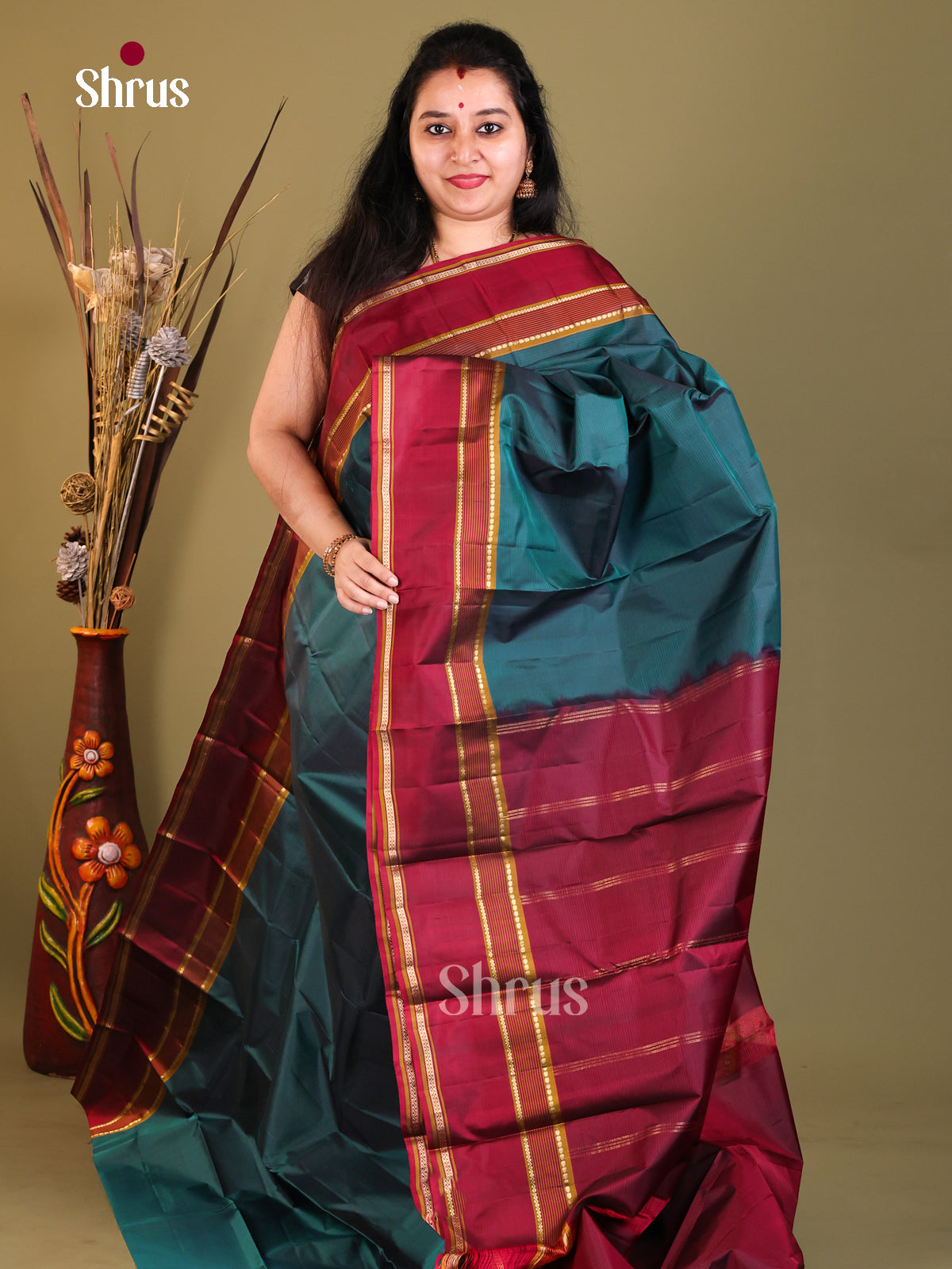 Bottle green and red Kanchipuram silk Saree