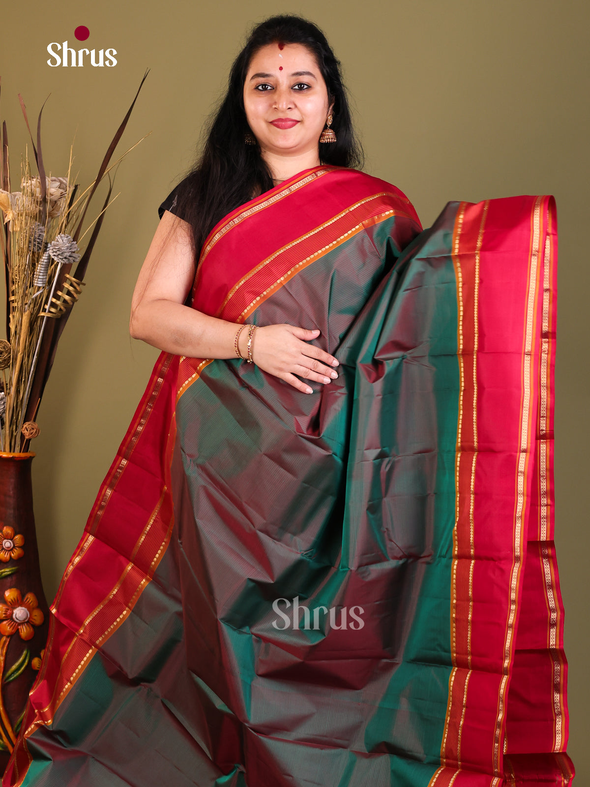 greyish blue and red Kanchipuram silk Saree -1