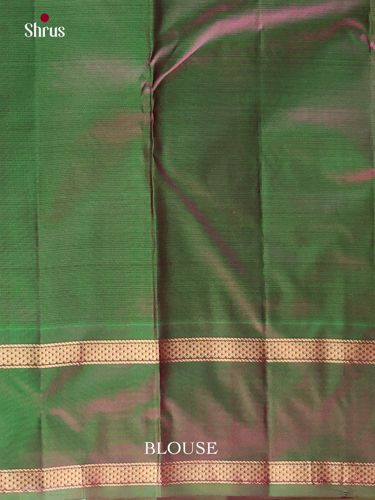 radiant red and green Kanchipuram Butta design Saree -2
