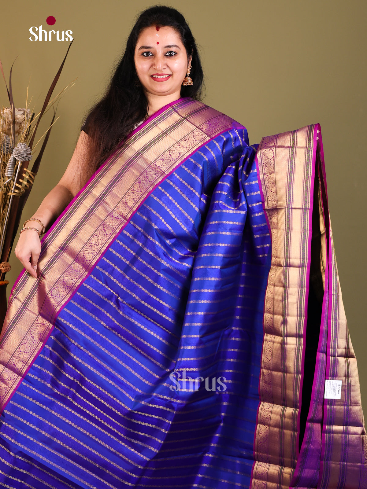 Royal Blue and purple Kanchipuram Butta design Saree -1