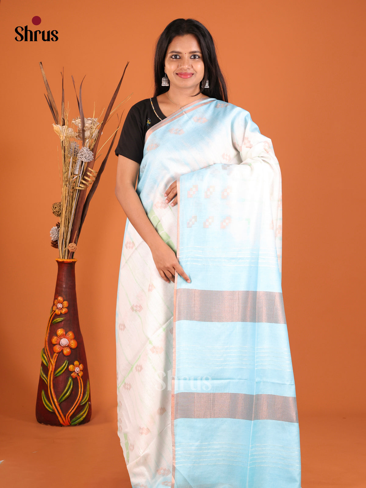 DIS05311 - Shibori Saree - Shop on Shrus.com