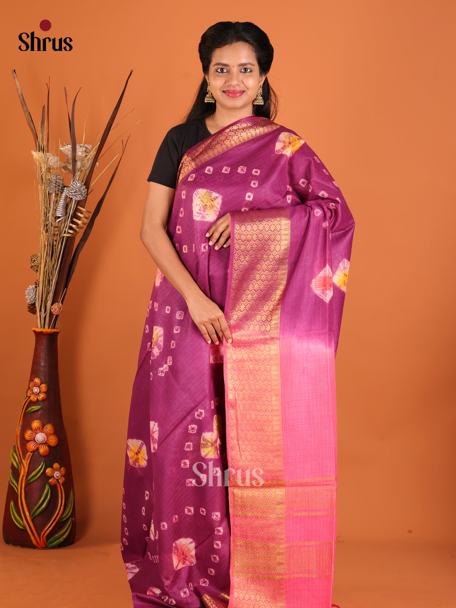 DIS05328 - Shibori Saree - Shop on Shrus.com