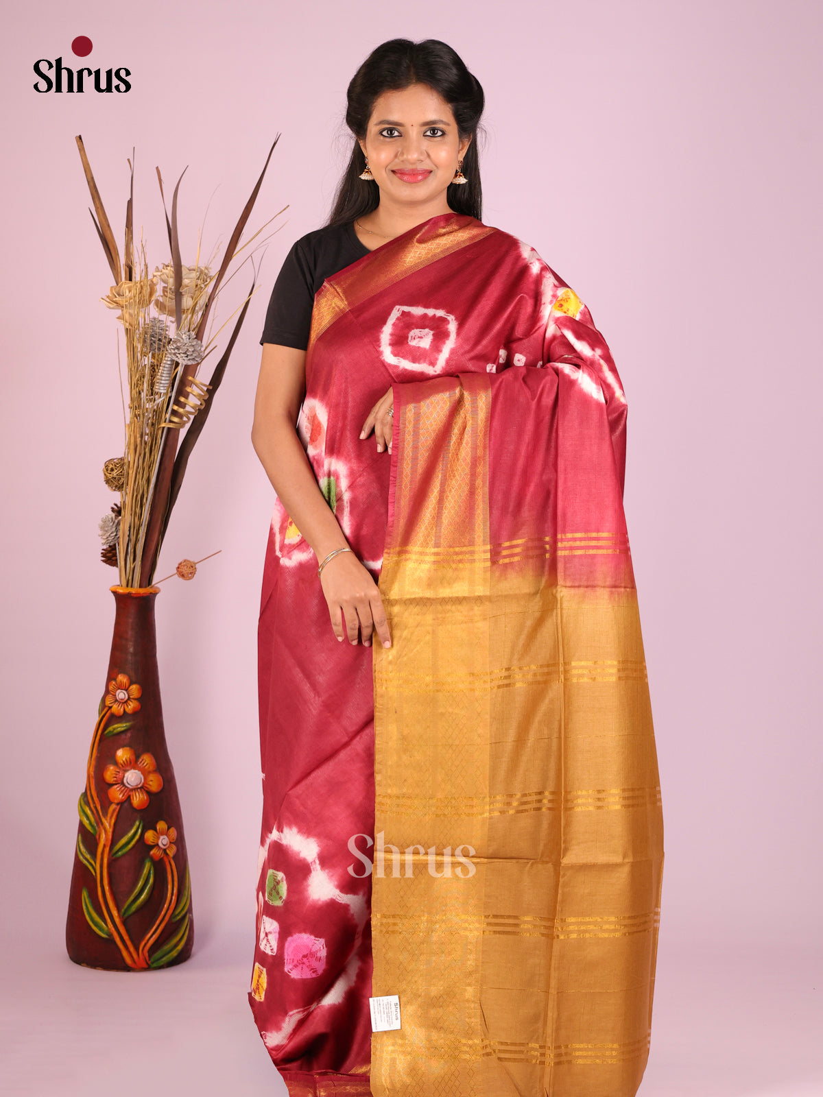 Maroon & Beige - Shibori Saree - Shop on Shrus.com