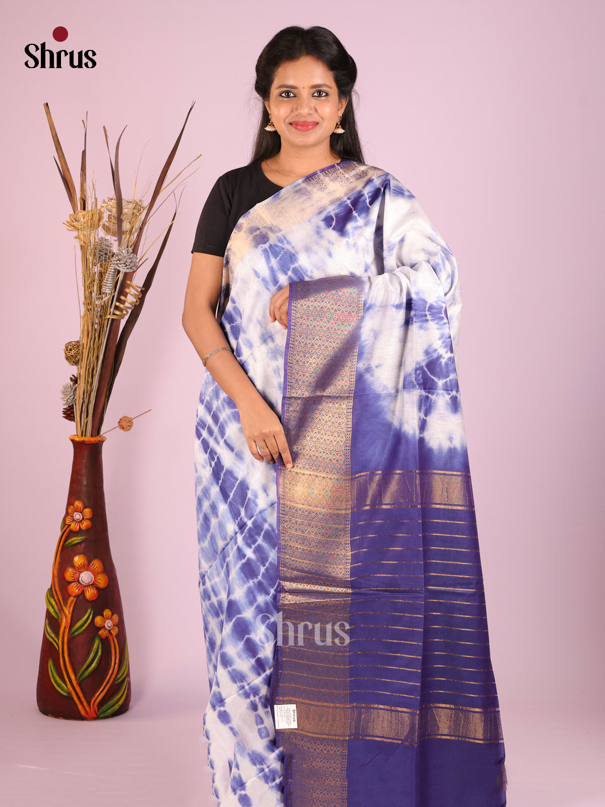 DIS05401 - Shibori Saree - Shop on Shrus.com