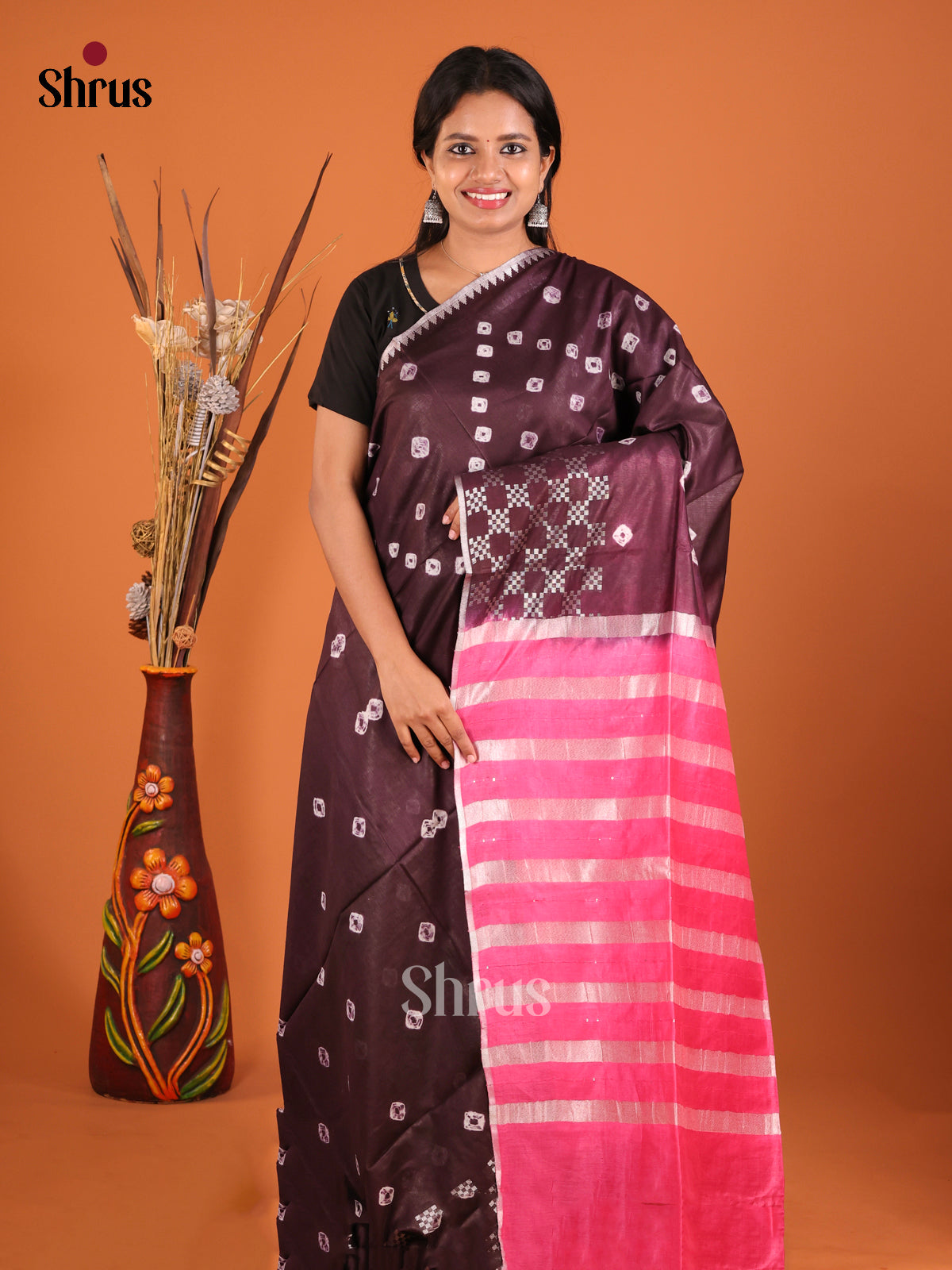DIS05414 - Shibori Saree - Shop on Shrus.com