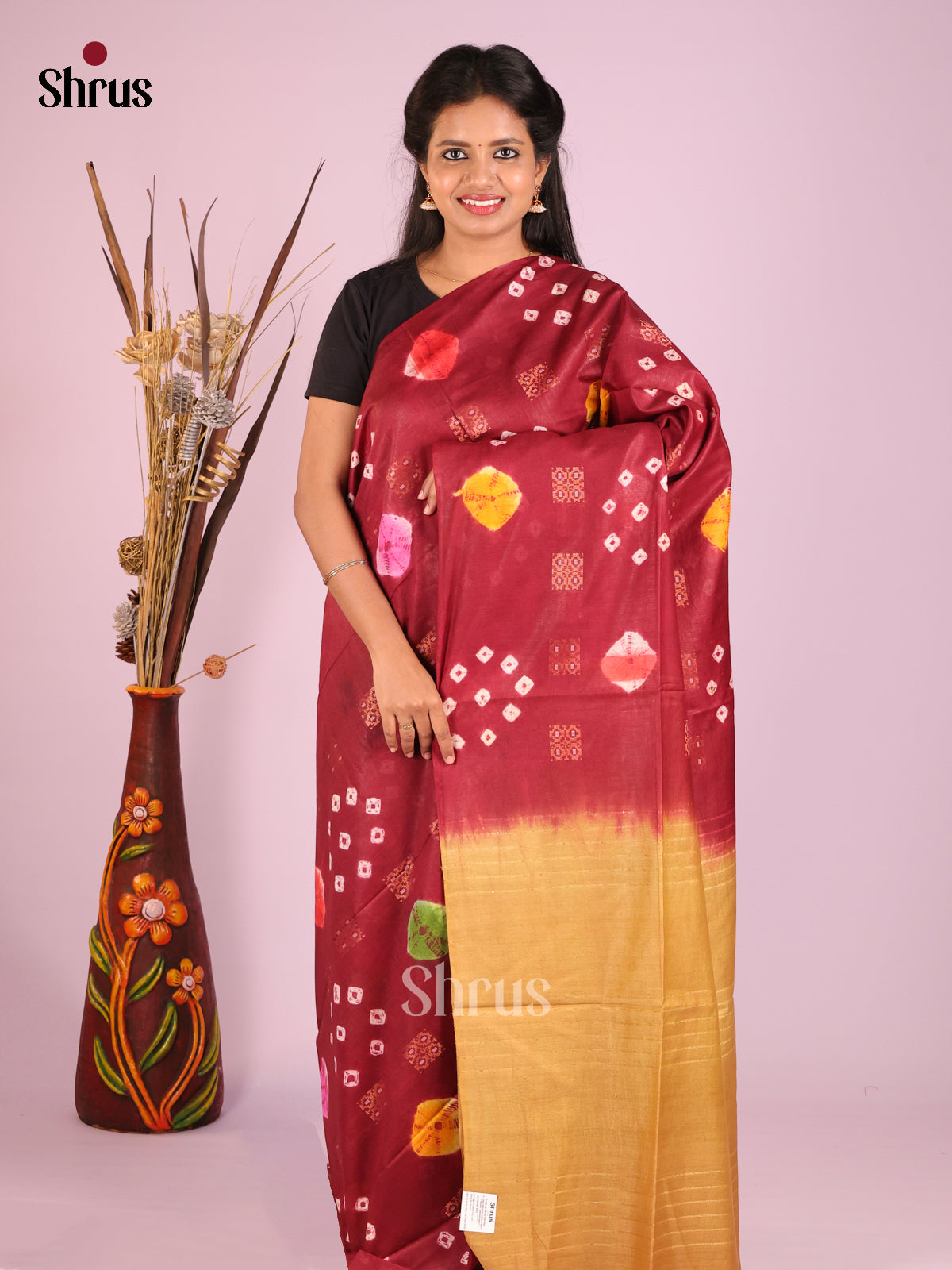 Maroon & Beige - Shibori Saree - Shop on Shrus.com