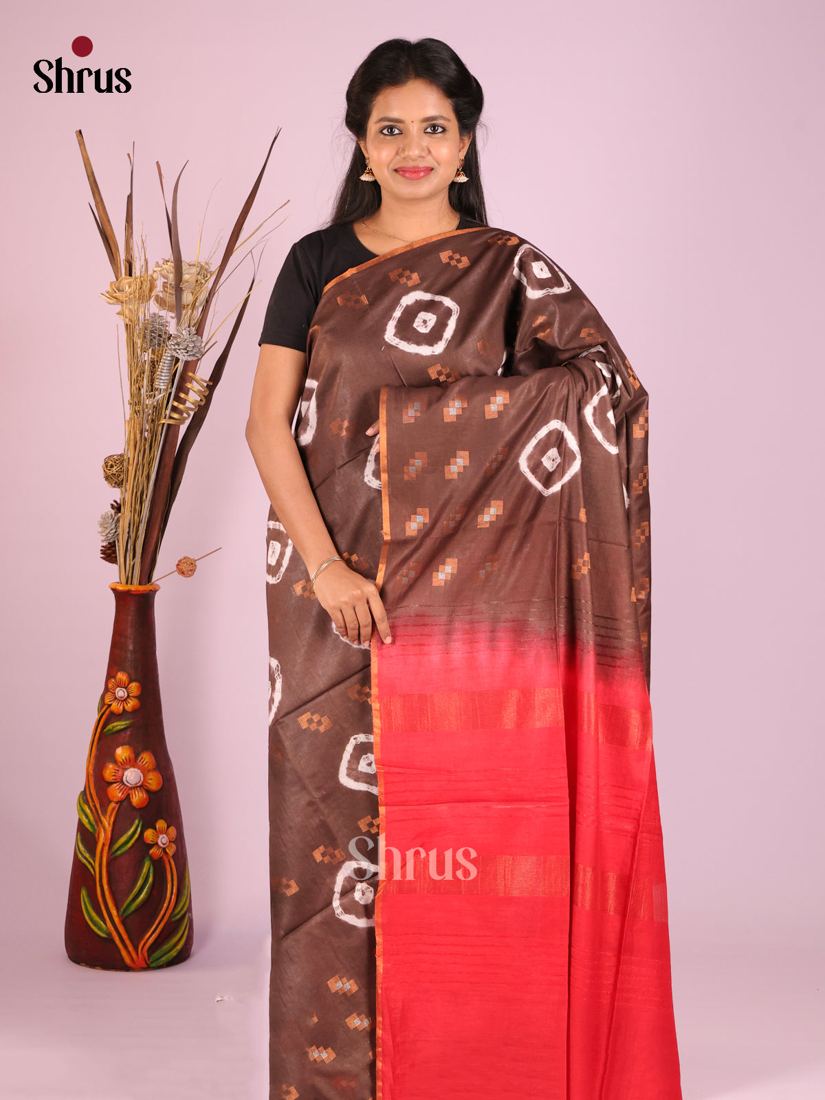 Brown & Red - Shibori Saree