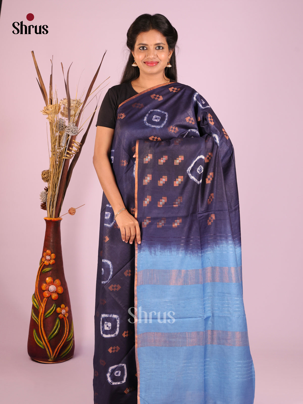 DIS05459 - Shibori Saree - Shop on Shrus.com