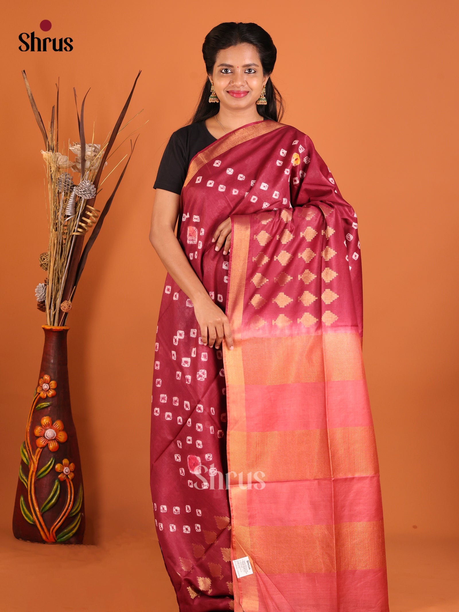 DIS05481 - Shibori Saree - Shop on Shrus.com
