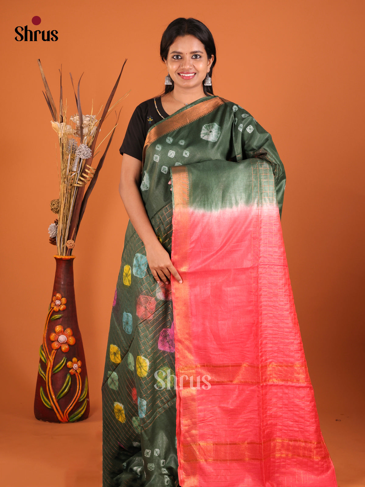 DIS05490 - Shibori Saree - Shop on Shrus.com