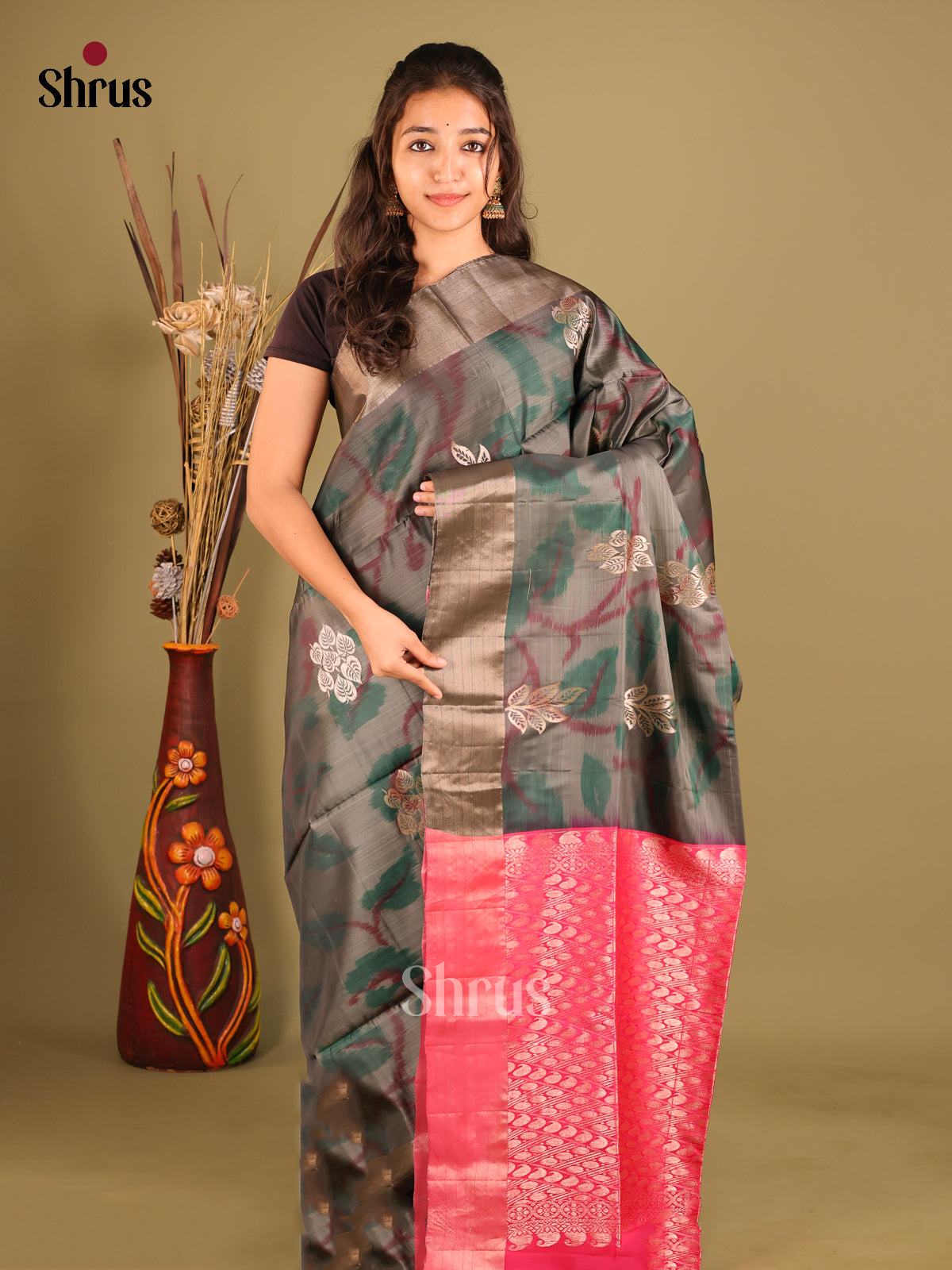 Grey & Pink - Softsilk-halfpure Saree - Shop on Shrus.com