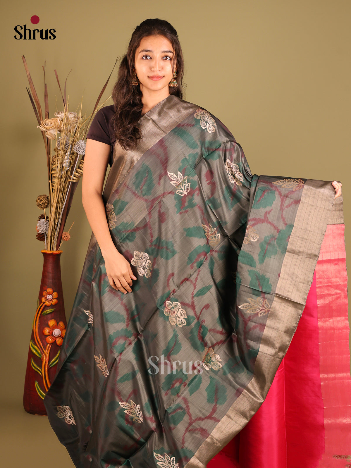 Grey & Pink - Softsilk-halfpure Saree - Shop on Shrus.com