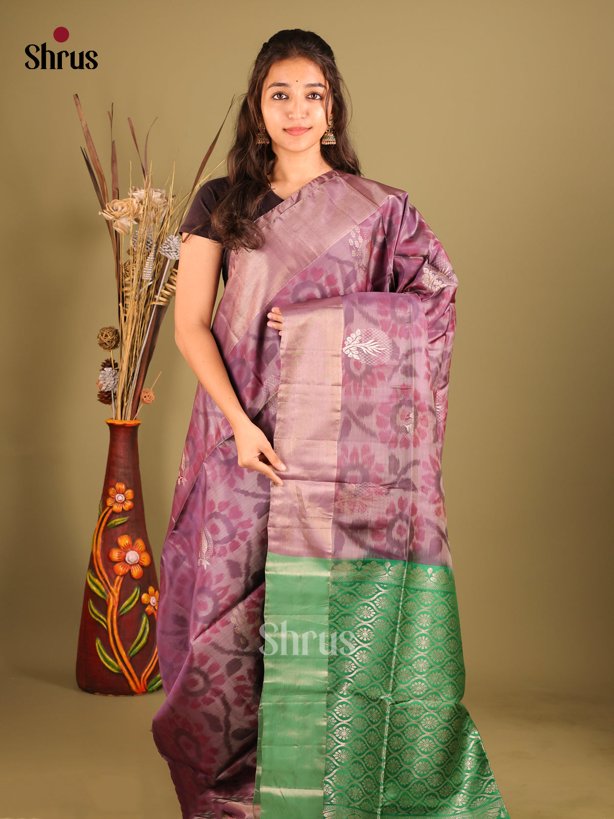 Onion Peel & Green - Softsilk-halfpure Saree - Shop on Shrus.com