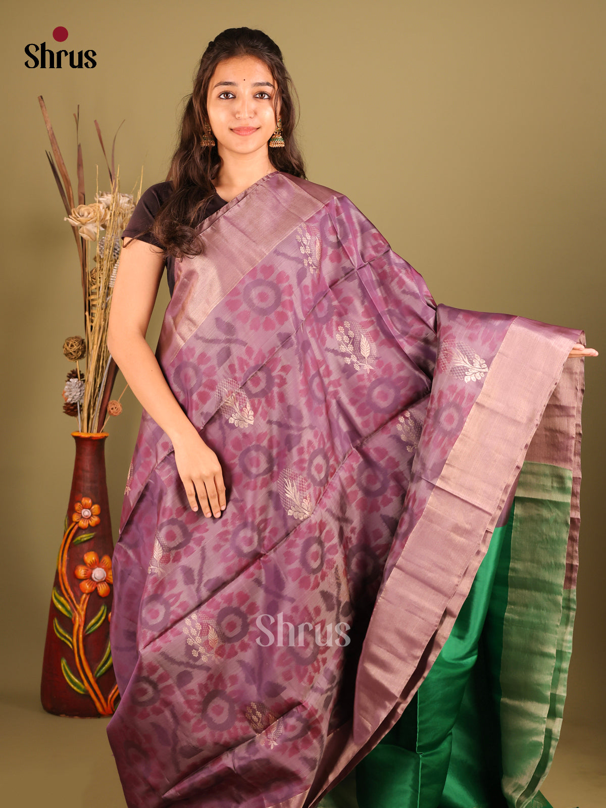 Onion Peel & Green - Softsilk-halfpure Saree - Shop on Shrus.com